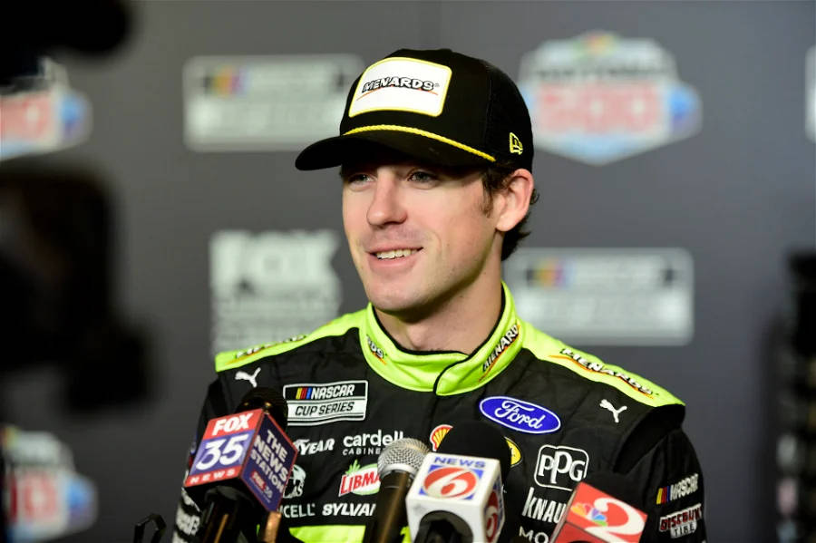 Ryan Blaney Press Interview Wallpaper