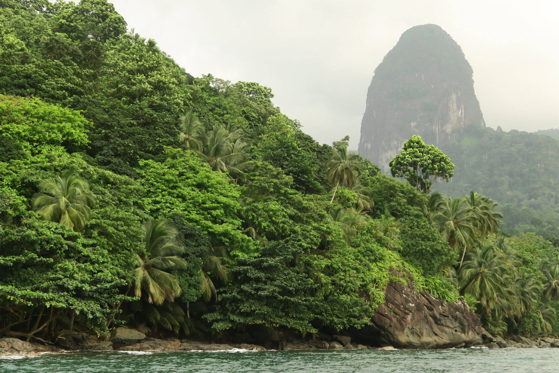 Sao Tome And Principe Green Island Wallpaper