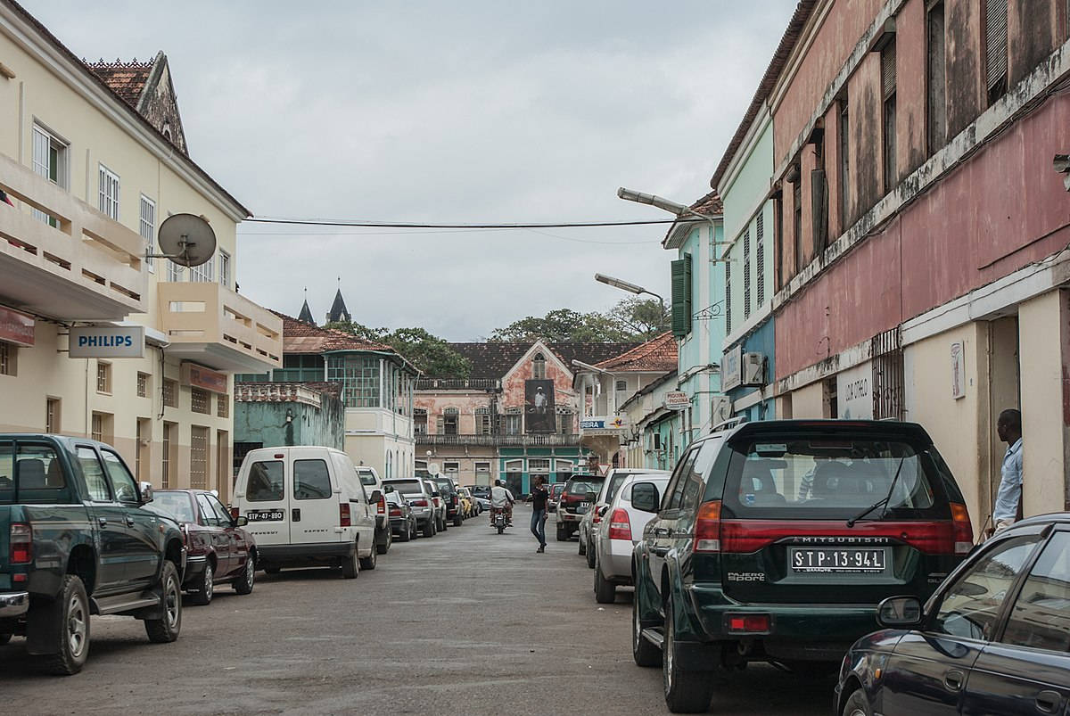 São Tomé And Príncipe Parked Vehicles Road Wallpaper