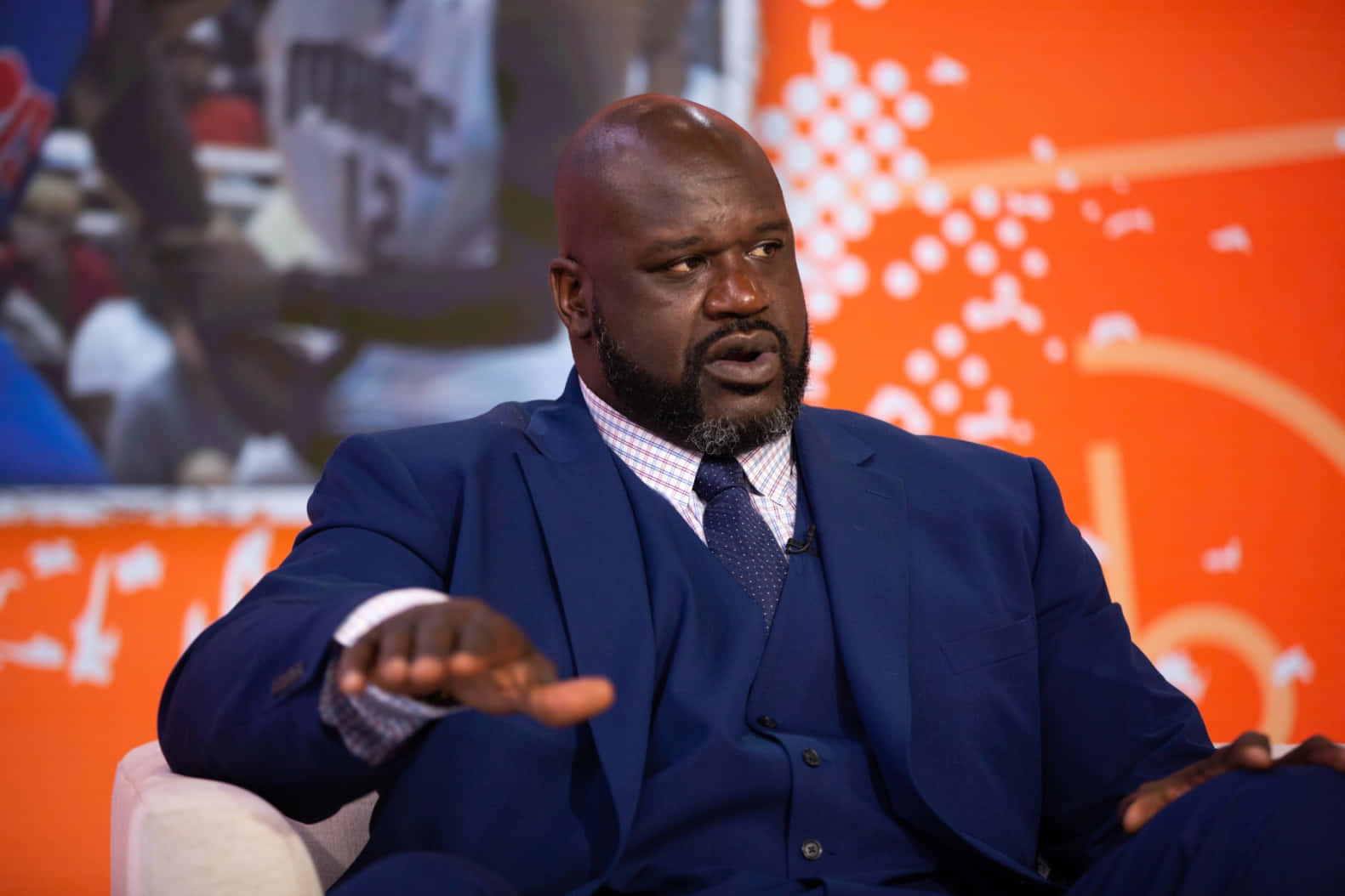 Shaq Speakingat Event.jpg Wallpaper