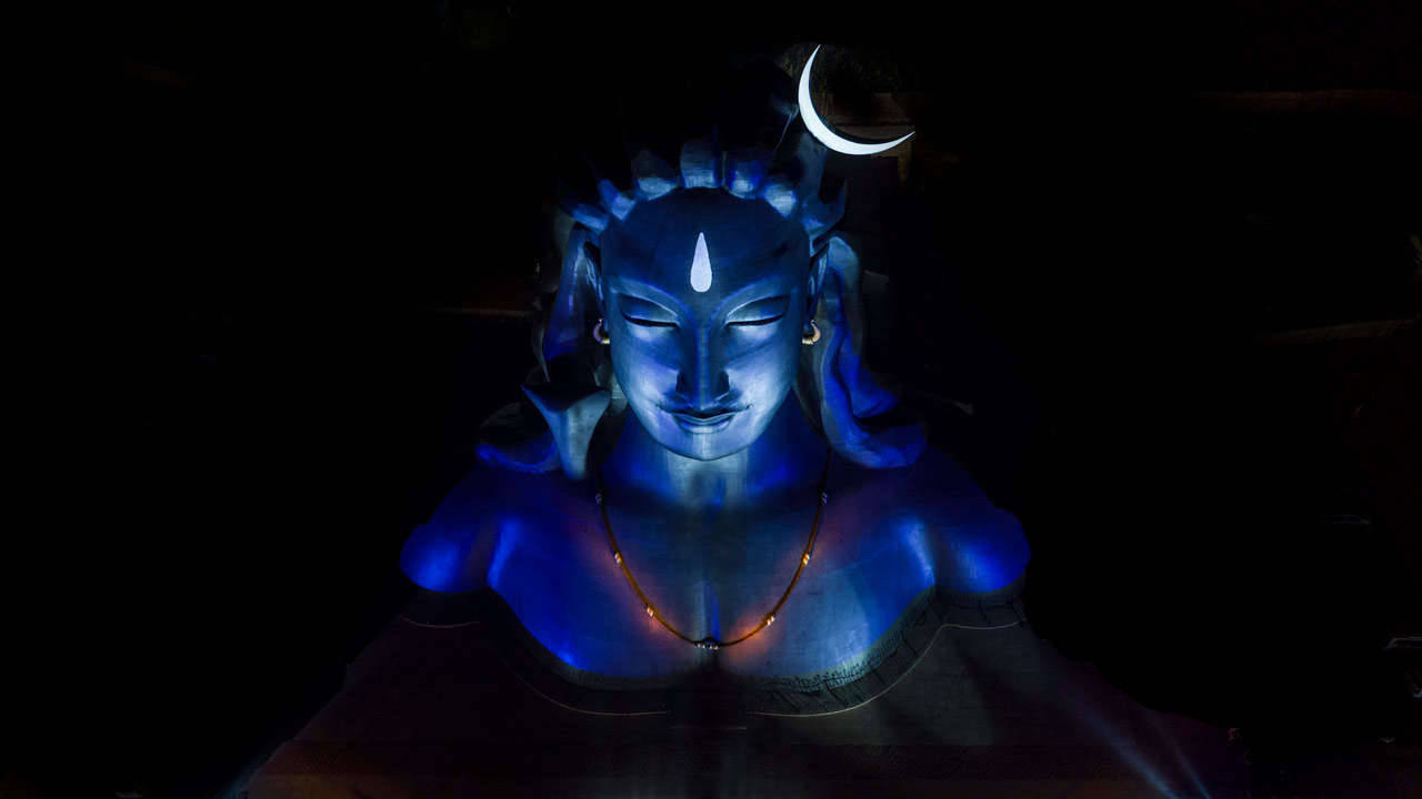 Shiva Black Statue Of Hindu God Wallpaper