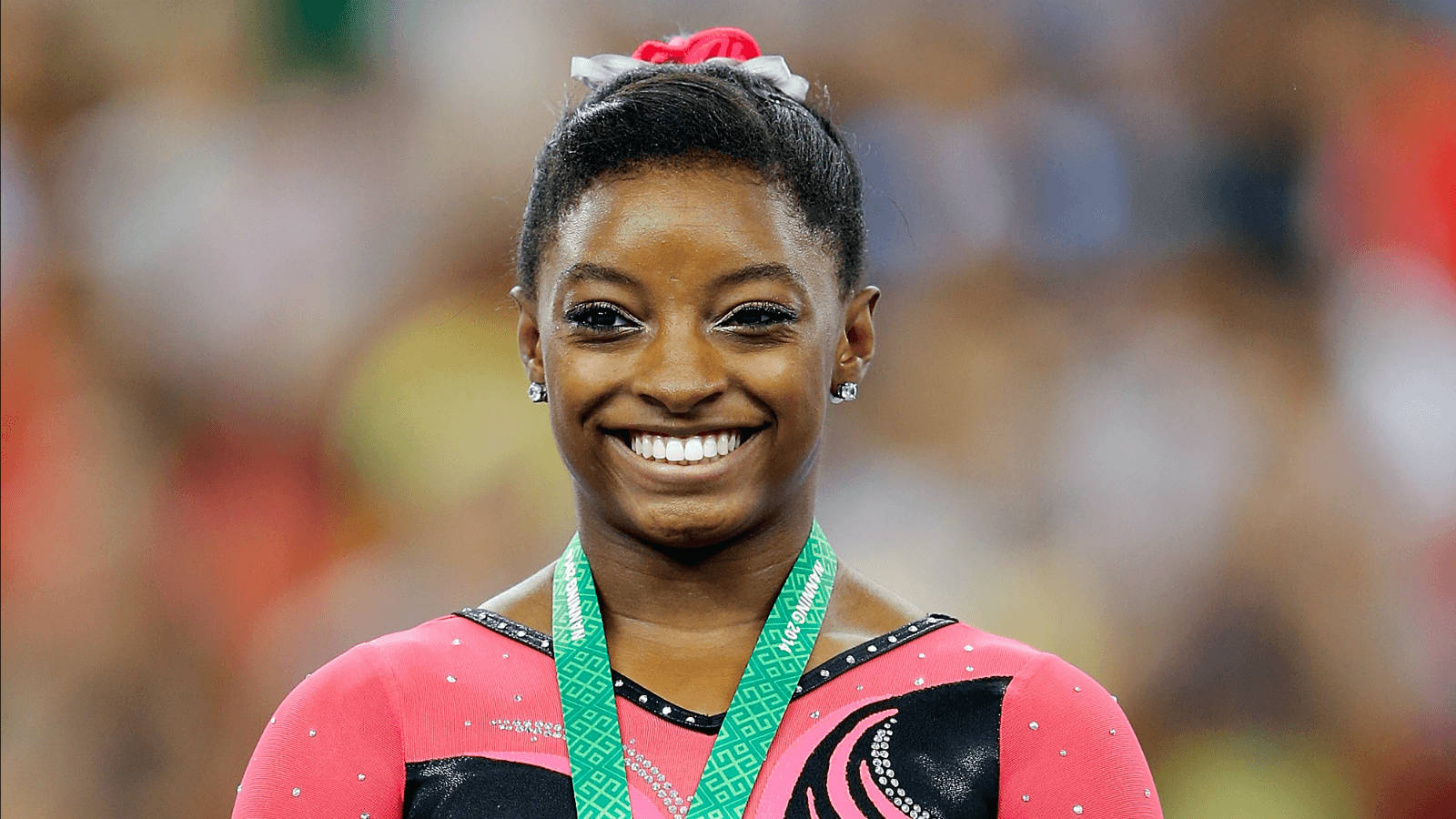 Simone Biles Nanning 2014 Wallpaper