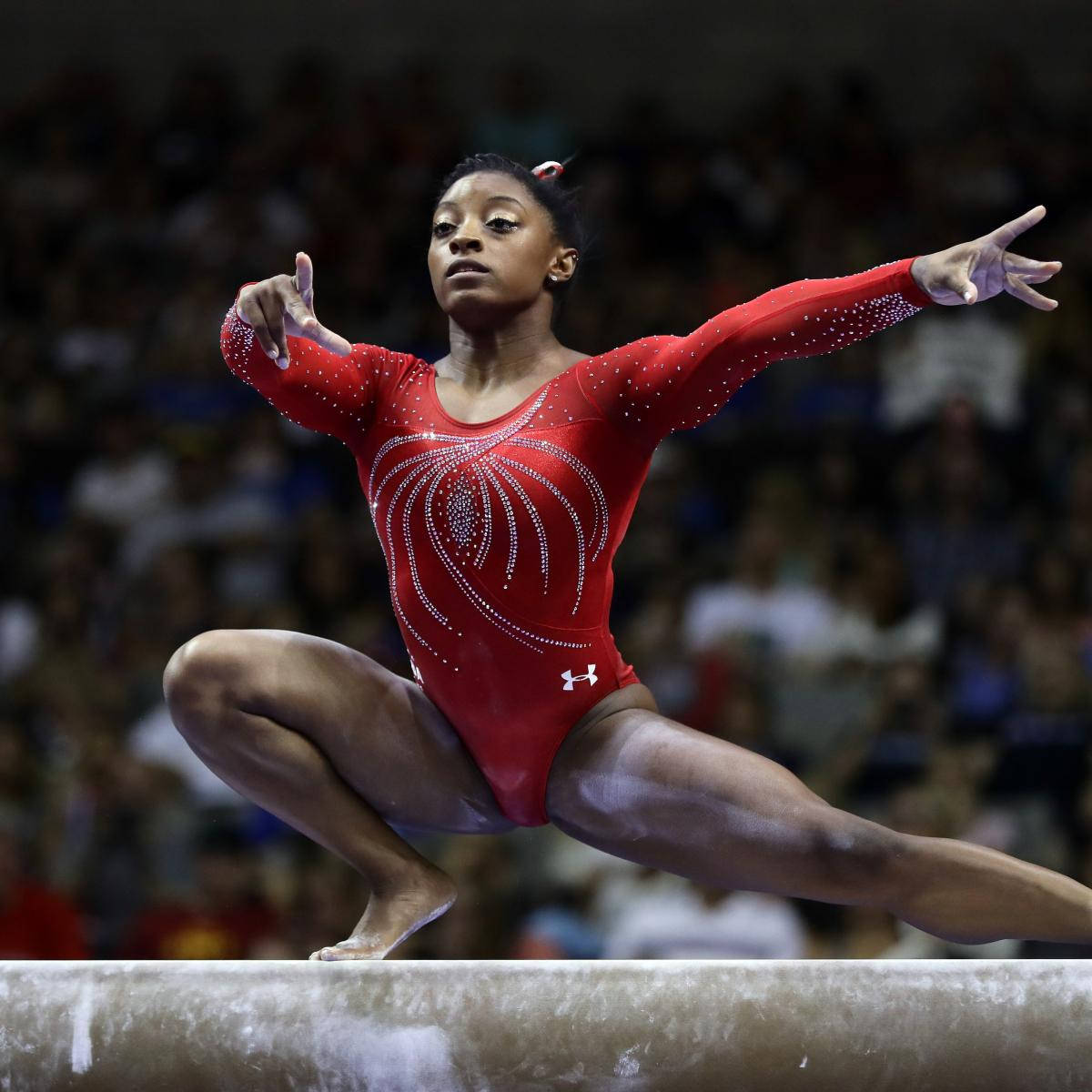 Simone Biles Olympic Sports Wallpaper