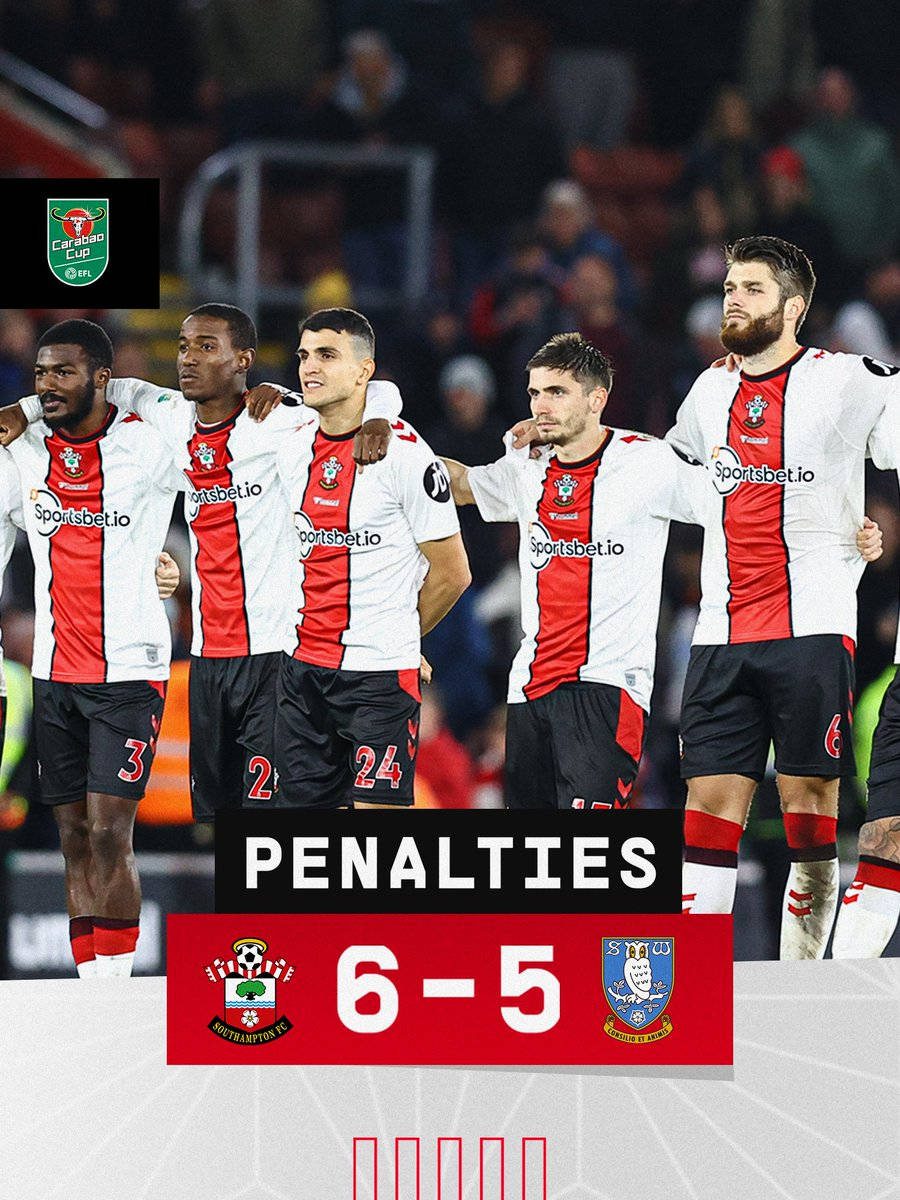 Southampton Fc Players In Line Wallpaper