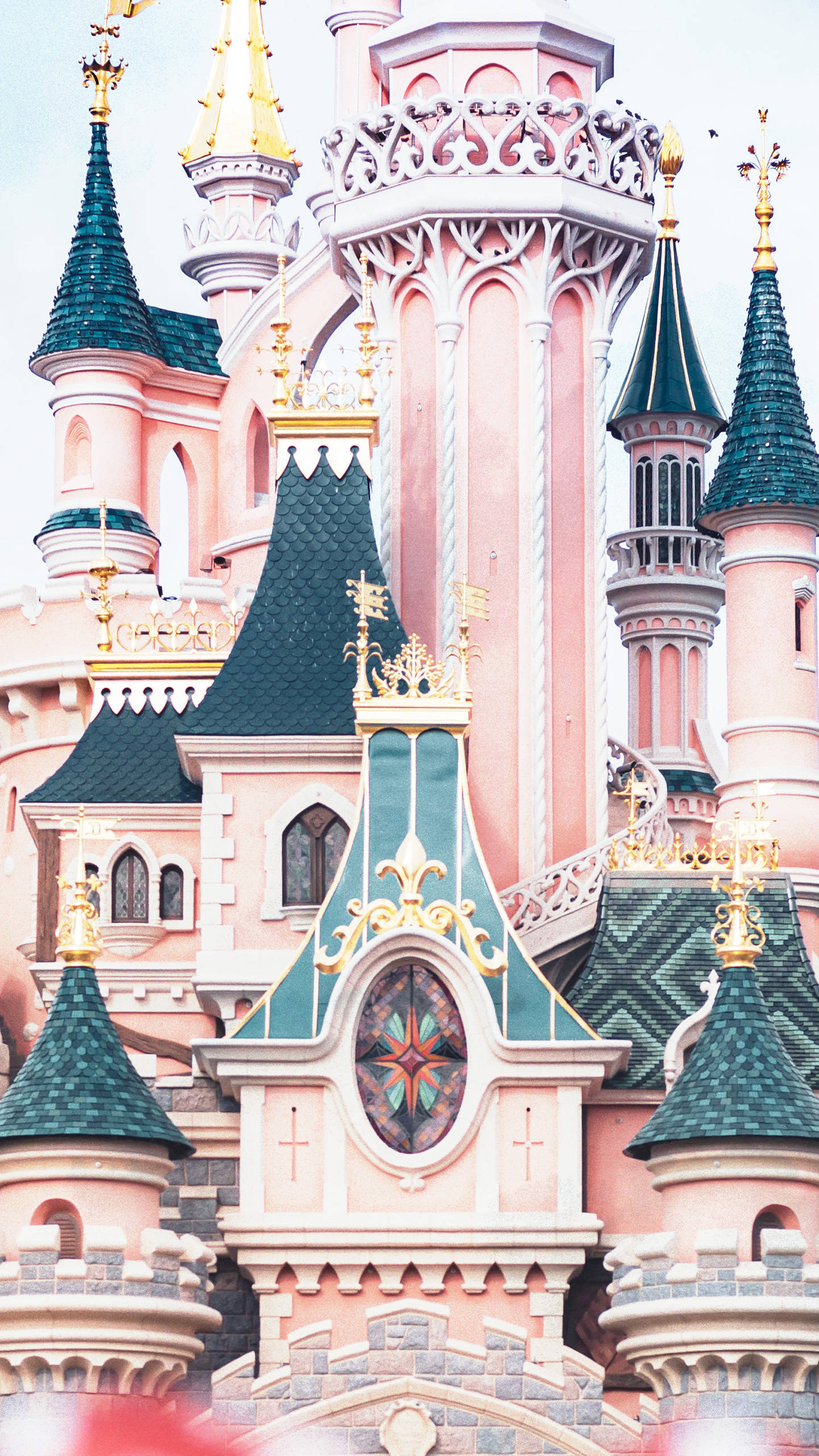 Spires Disneyland Castle Wallpaper