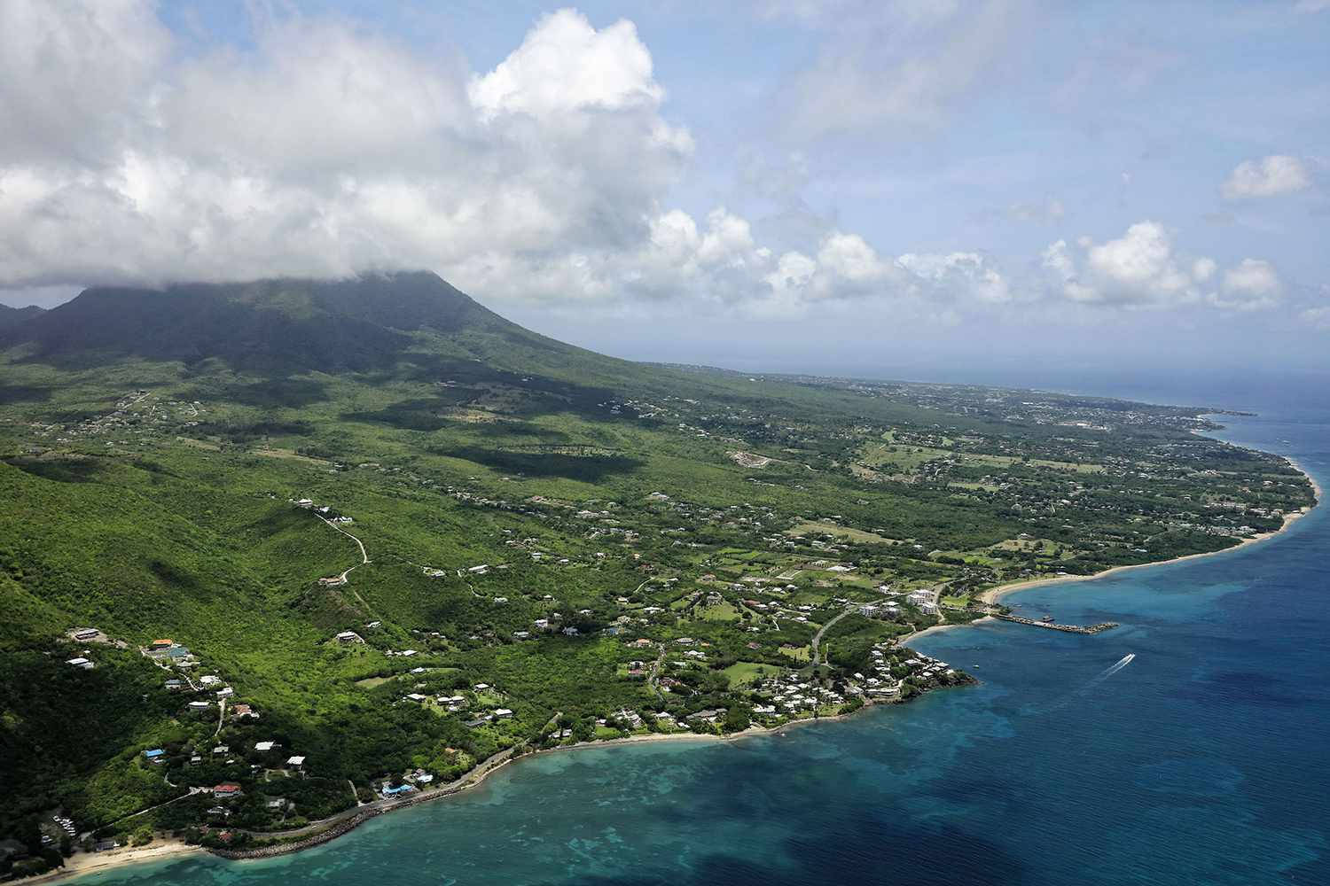 St Kitts And Nevis Vast Island And Ocean Wallpaper