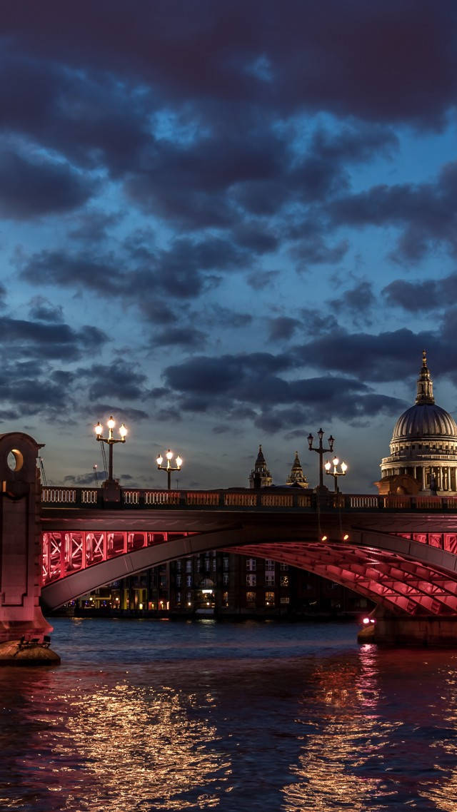 St Paul Phone Bridge Crossing Wallpaper