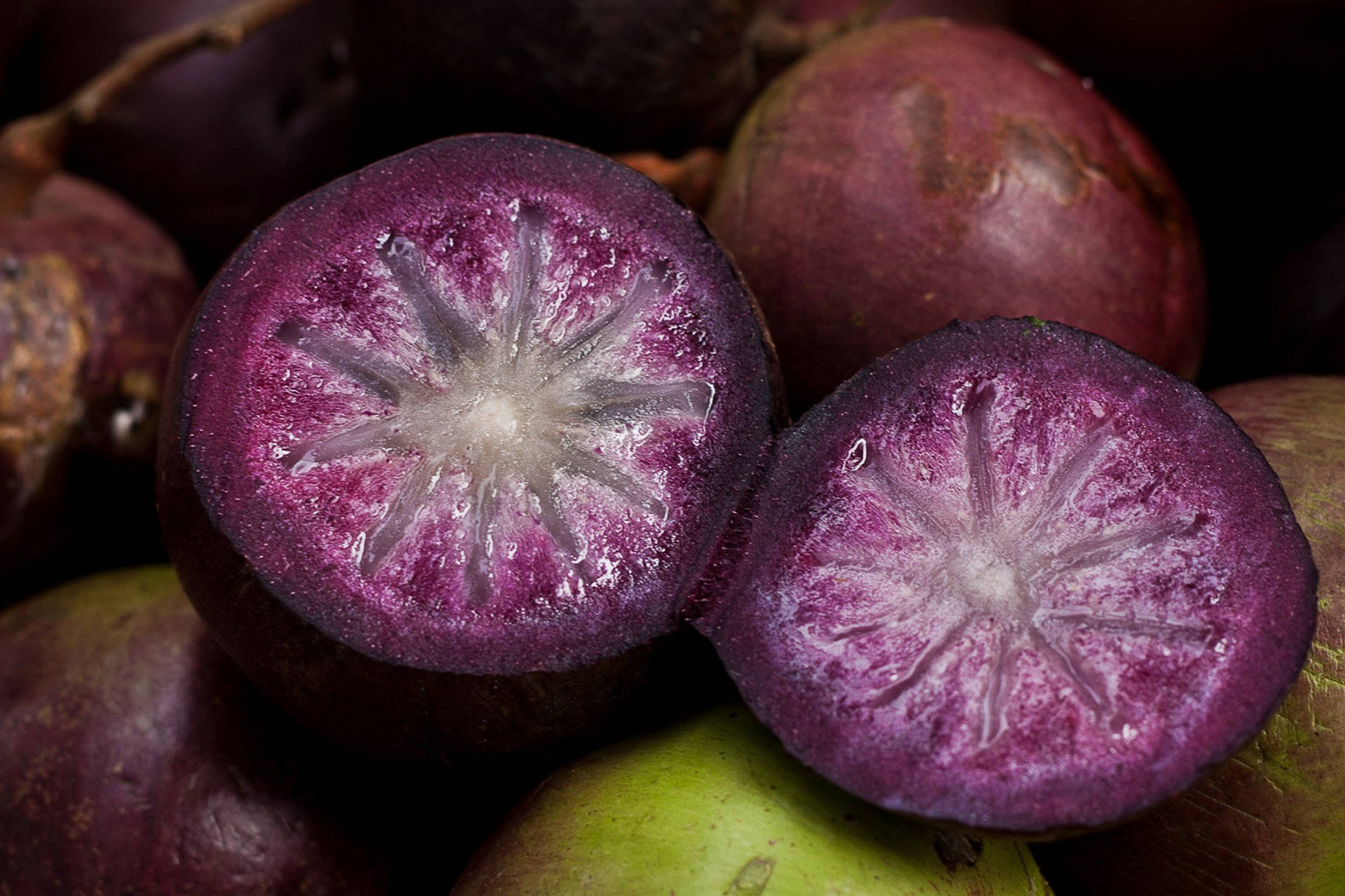 Star Shaped Fruit Wallpaper