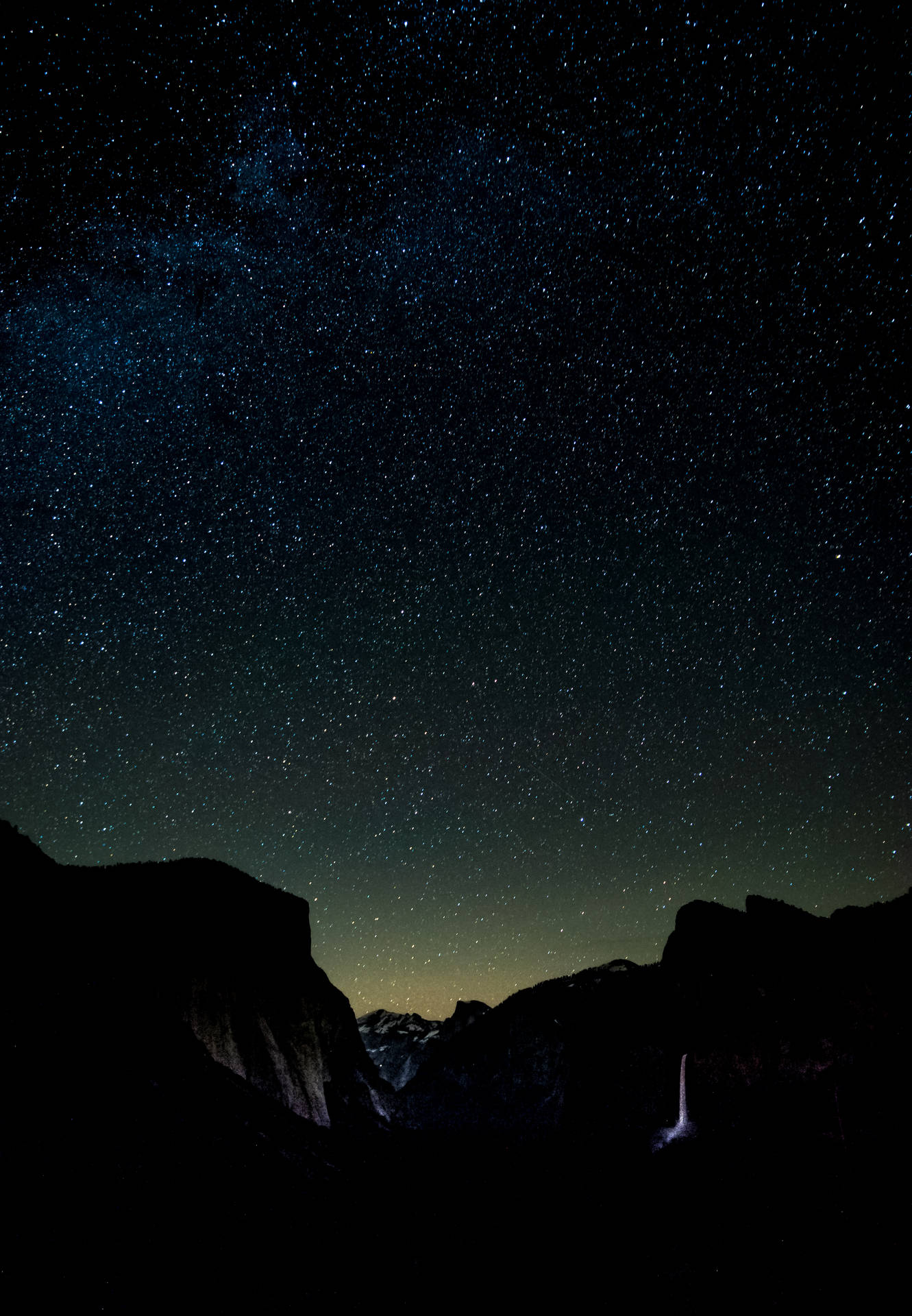 Starry Night - A Wondrous Glimpse Of A Cosmic Art Wallpaper