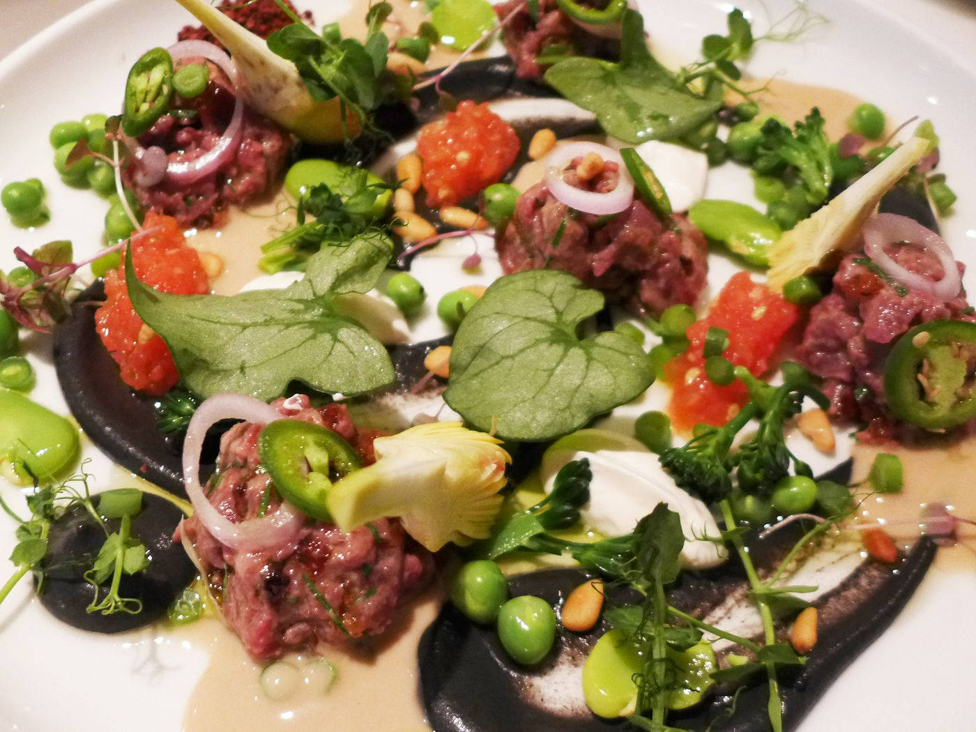 Steak Tartare Rocket Salad Wallpaper