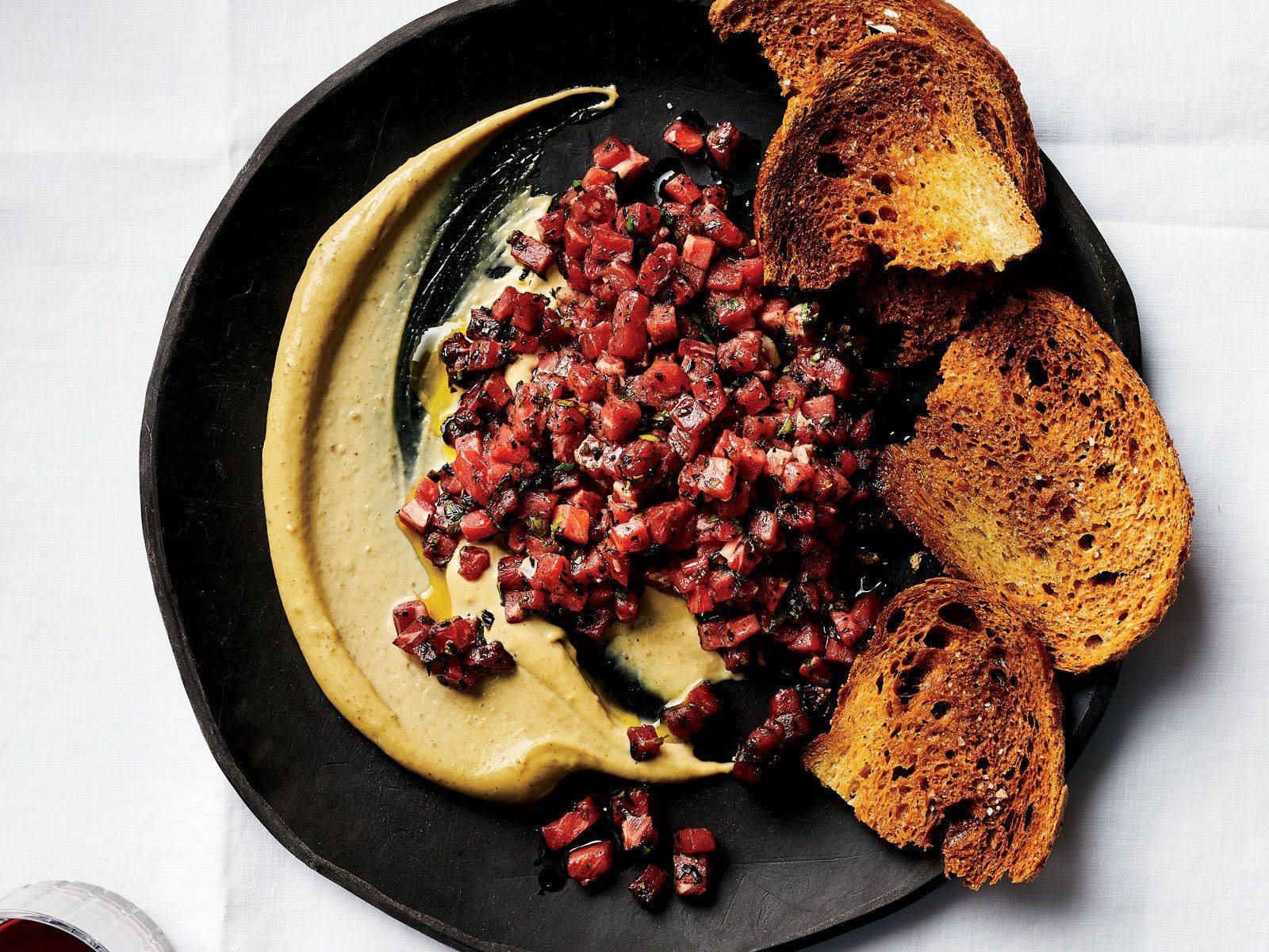 Steak Tartare With Bread Wallpaper