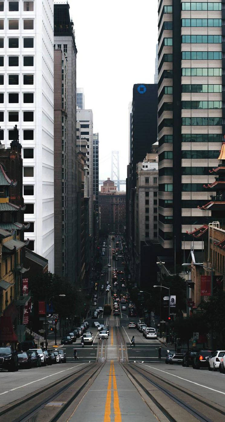 Steep Road Of San Francisco Iphone Wallpaper