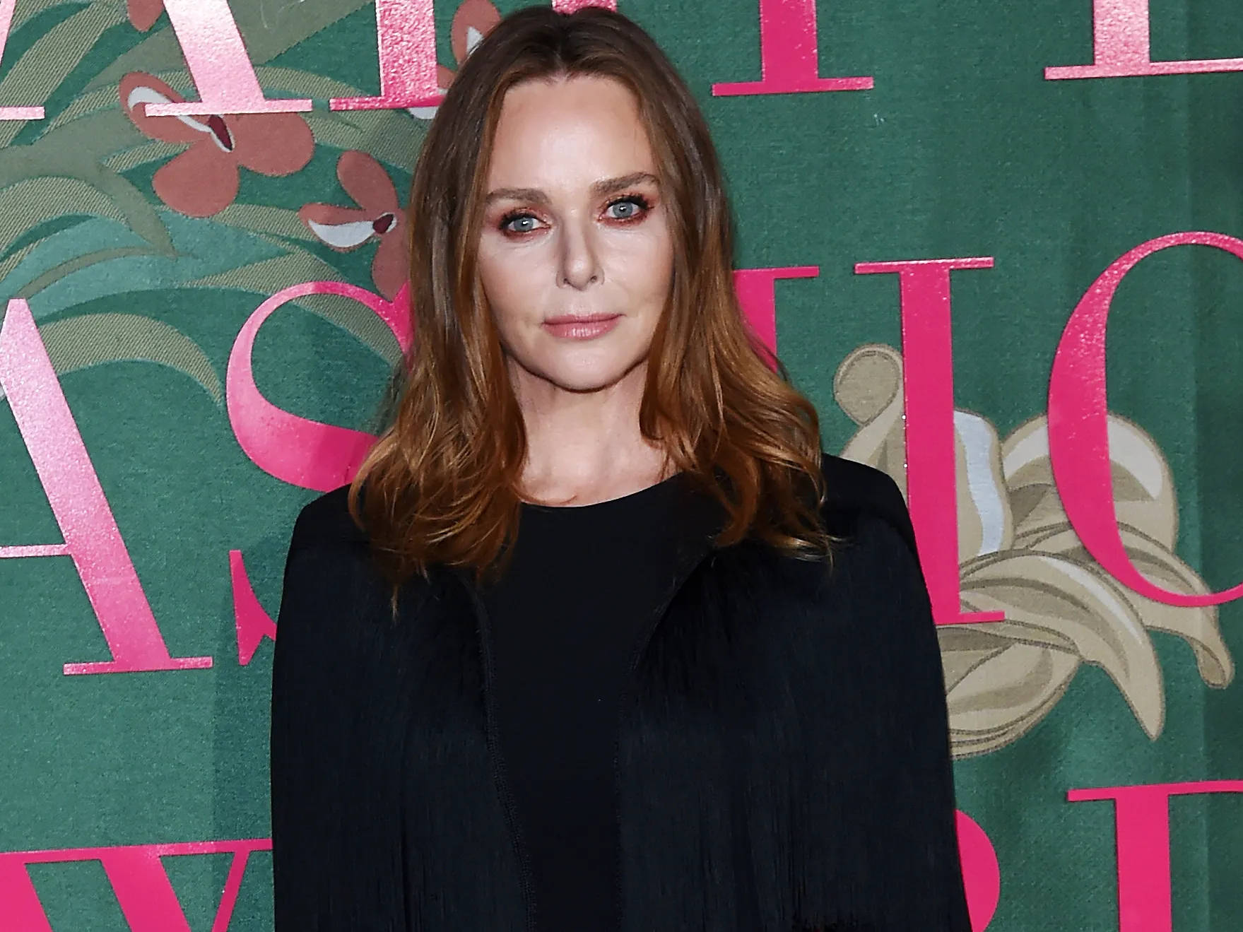 Stella Mccartney Green Carpet Fashion Awards Wallpaper