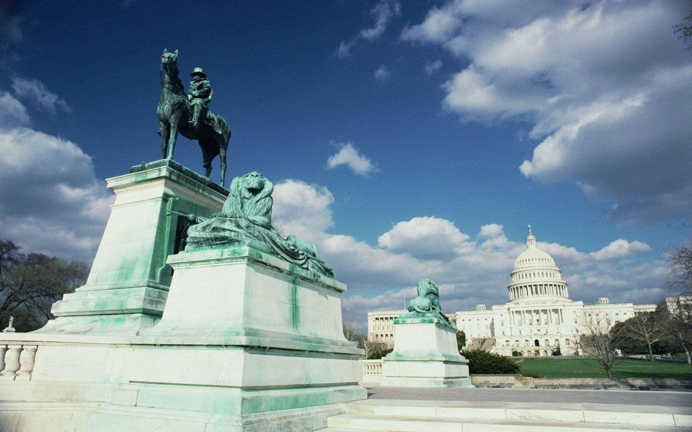 Striking Scene Of Ulysses S. Grant Memorial In Washington Dc Wallpaper