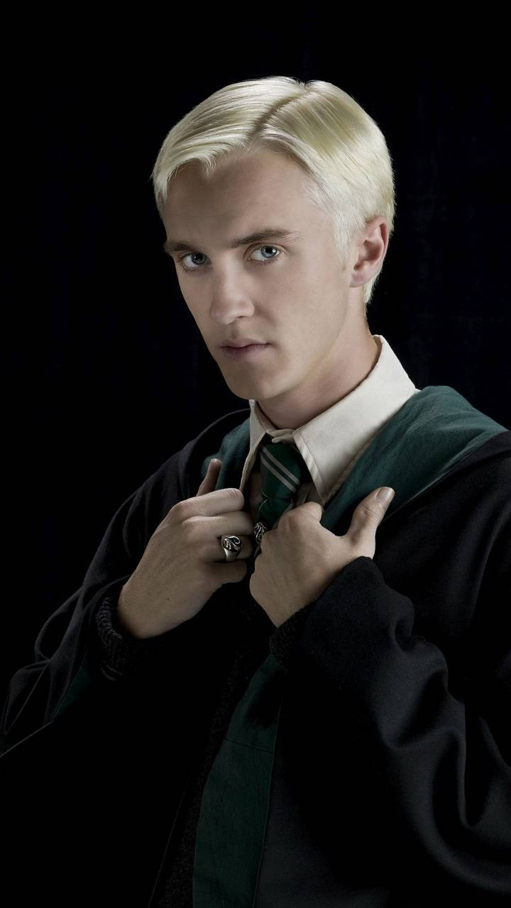 Student Draco Malfoy Aesthetic Wallpaper