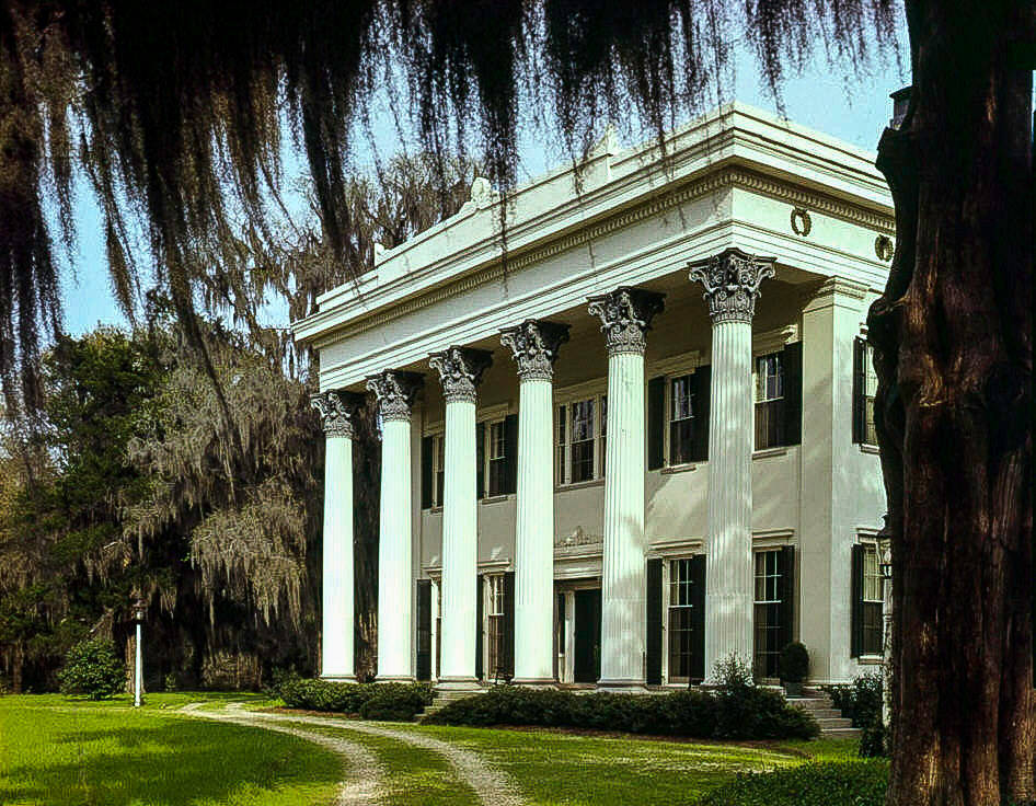 Surreal Dusk At Millford Plantation, South Carolina Wallpaper