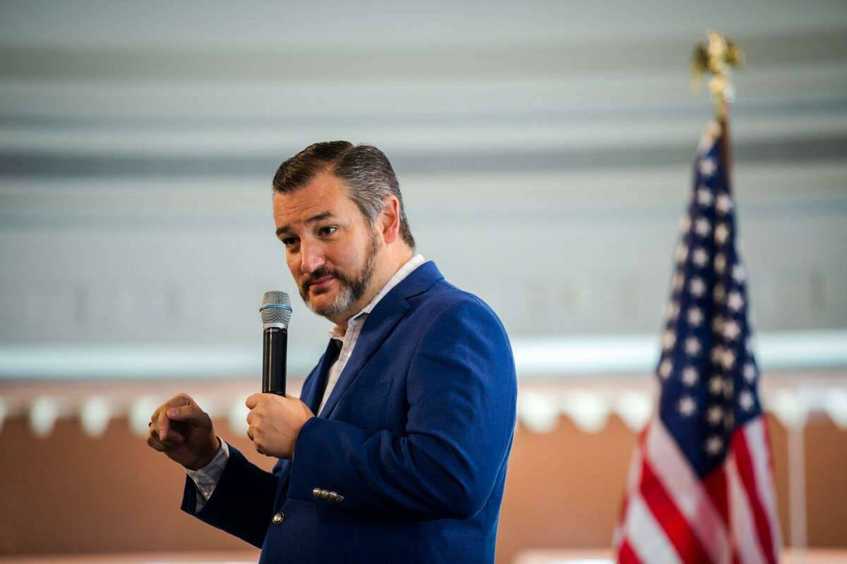 Ted Cruz Hand Gestures Wallpaper