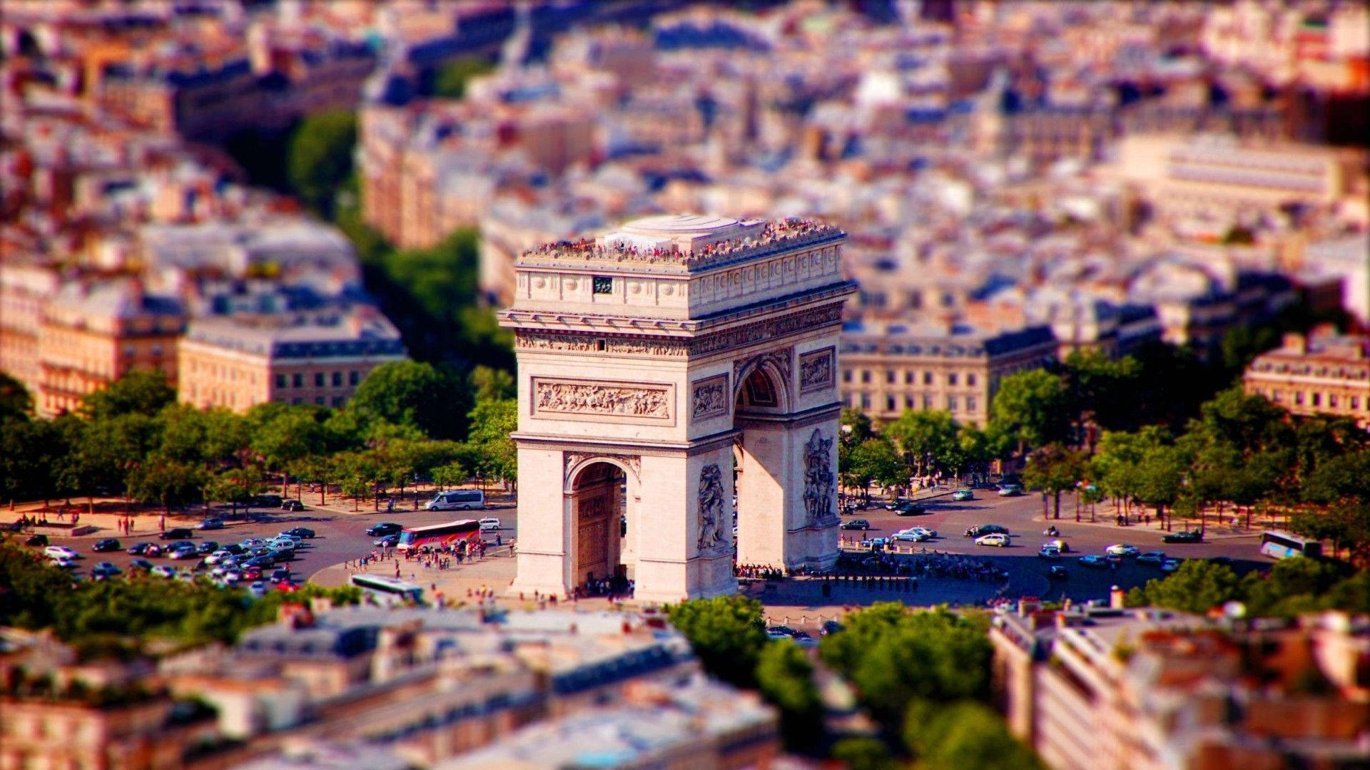 The Iconic Arc De Triomphe In Paris Wallpaper