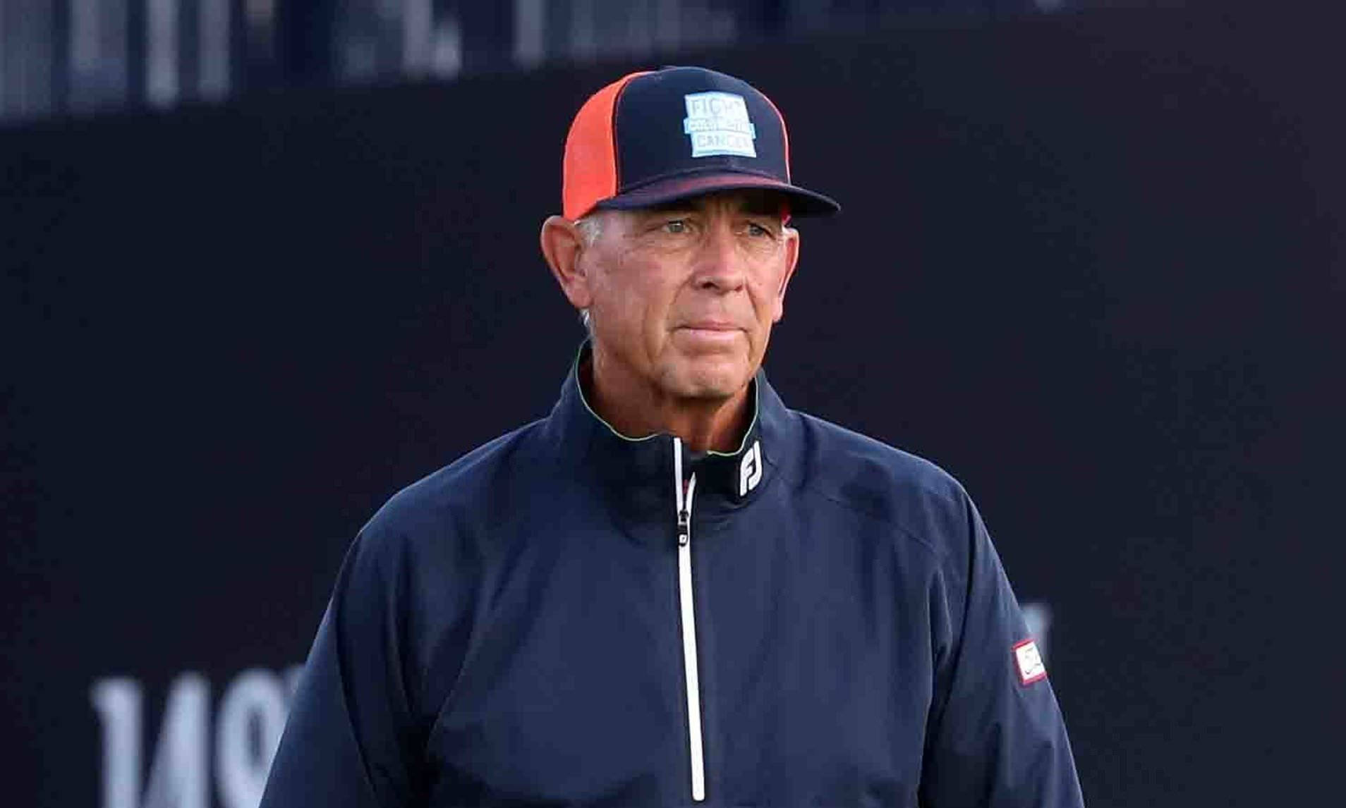 Tom Lehman Looking Serious Wallpaper