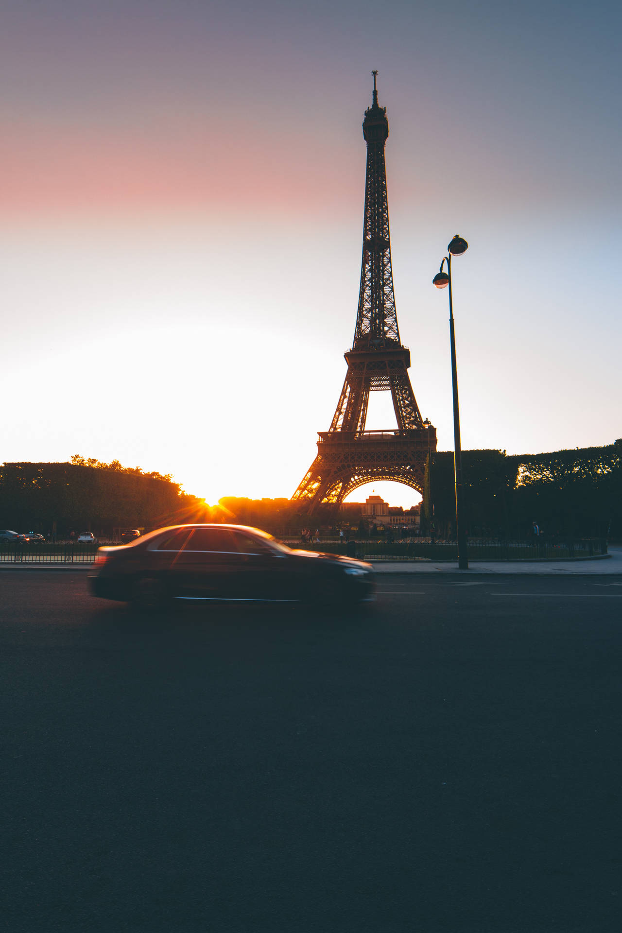 Traffic Jam And Eiffel Tower In Paris, France Wallpaper