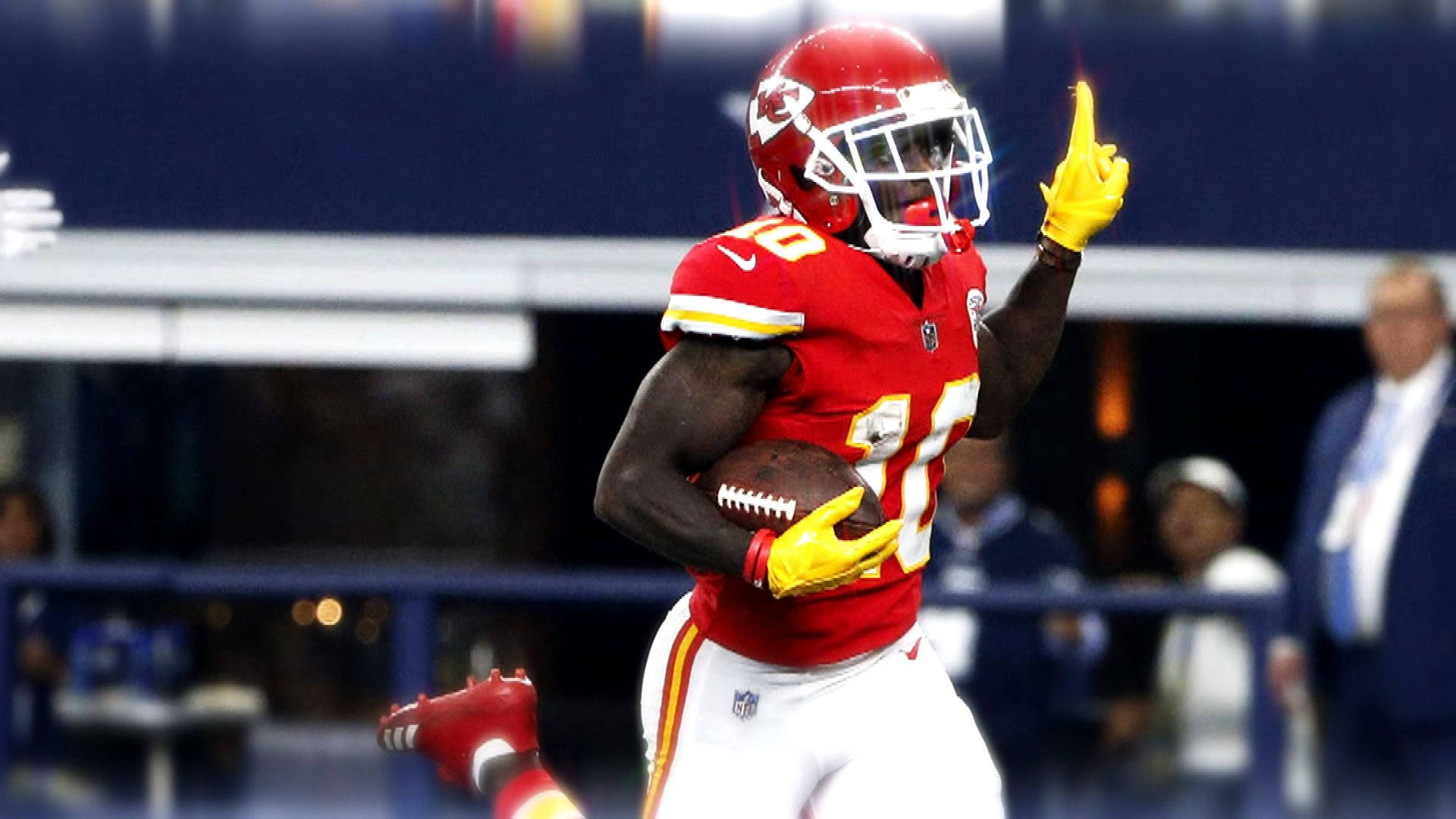 Tyreek Hill Hand Signal Number 1 Wallpaper