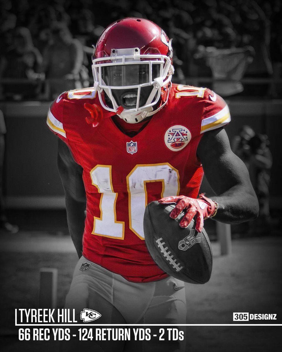 Tyreek Hill Red Uniform Wallpaper