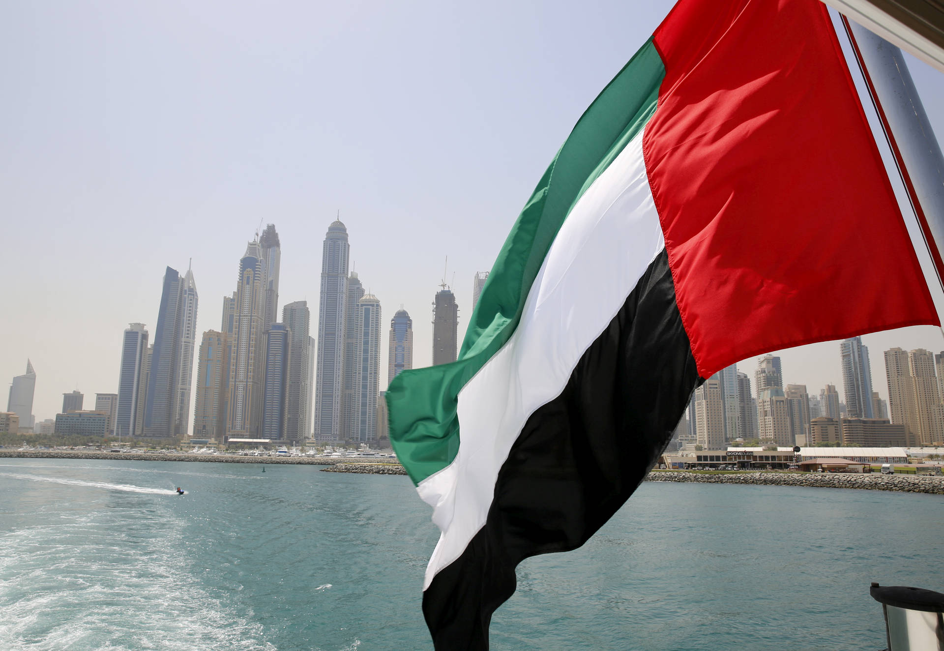 Uae Flag Flying Wallpaper