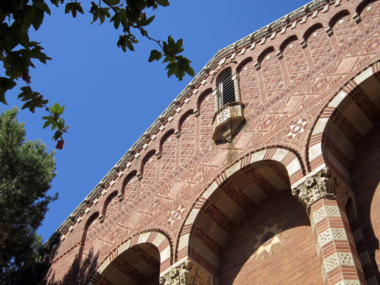 Ucla Powell Library Wallpaper