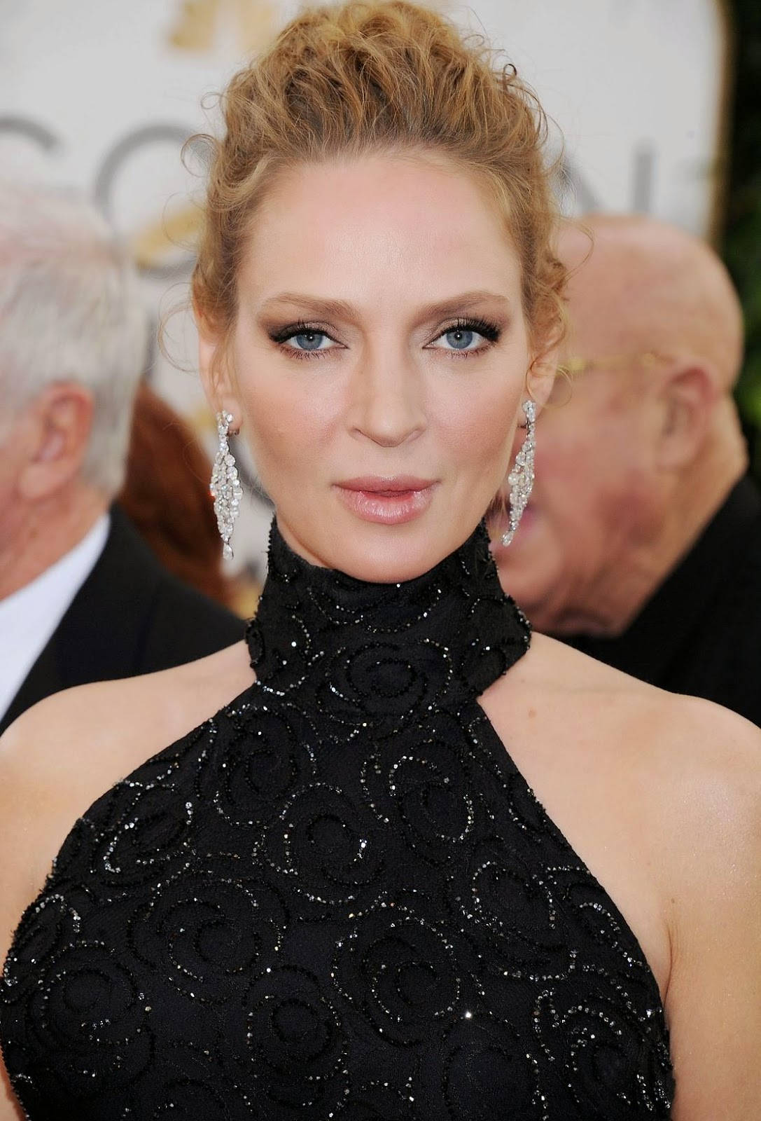 Uma Thurman At The 71st Annual Golden Globe Awards Wallpaper