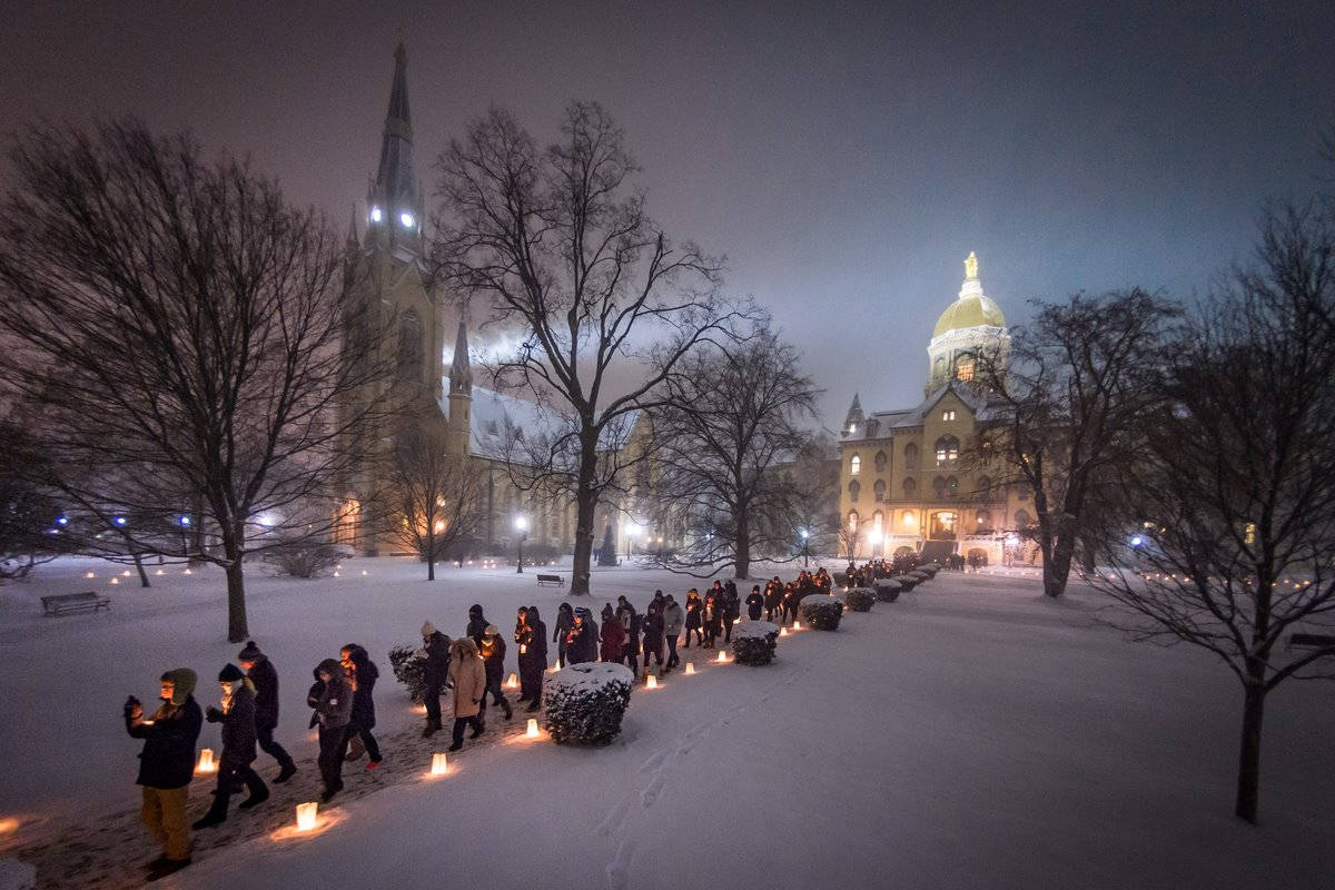 University Of Notre Dame Midnight Prayer Service Wallpaper