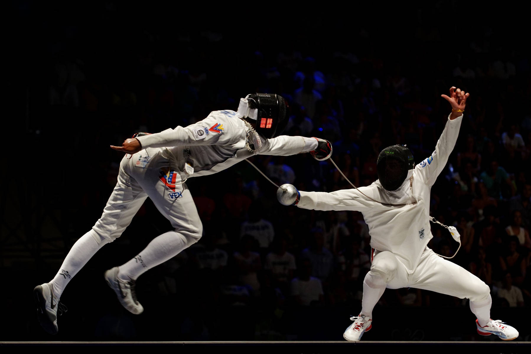 Usa Olympic Fencers Modern Pentathlon Wallpaper