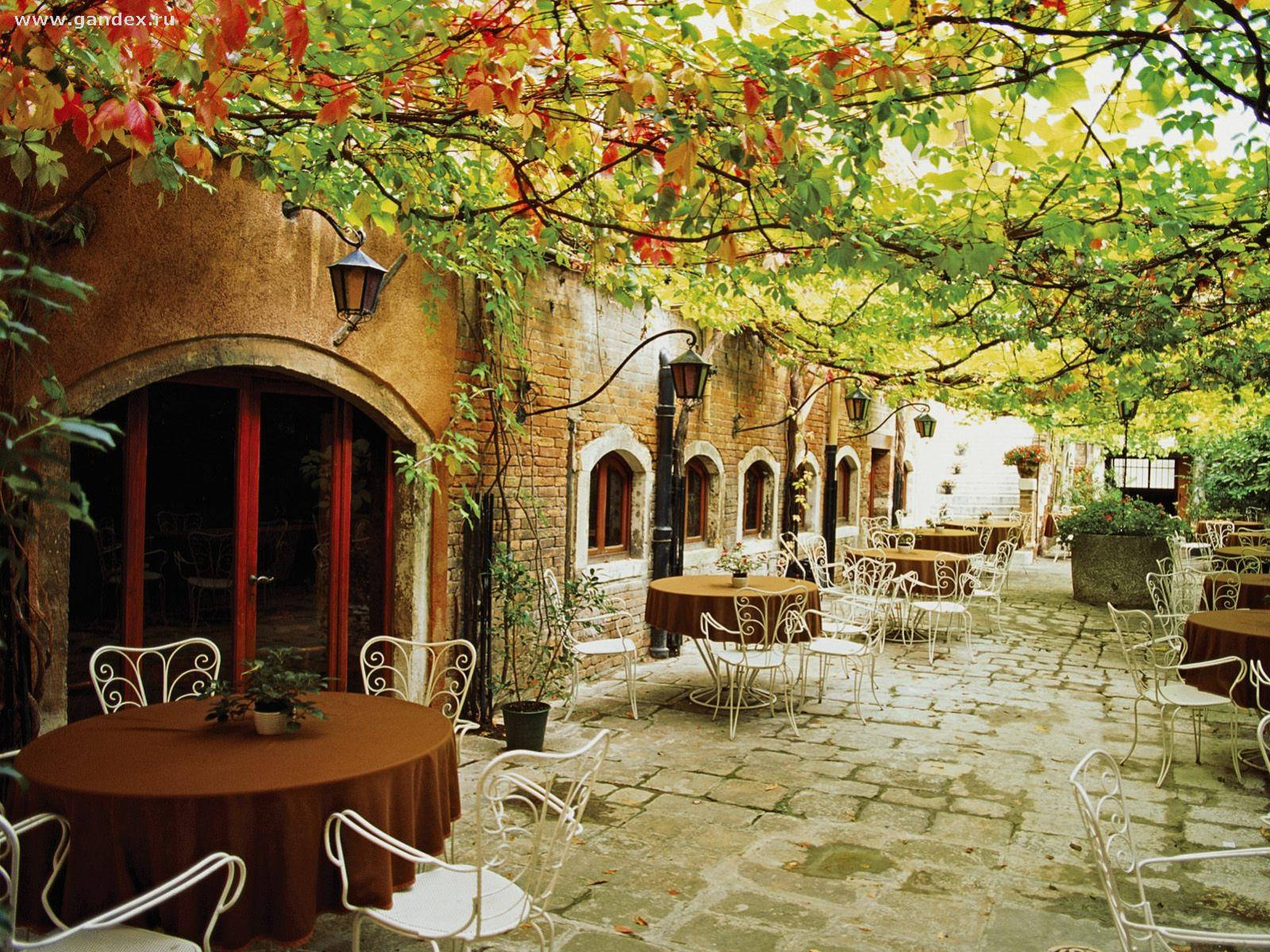 Venice Italy Alfresco Dining Restaurant Wallpaper