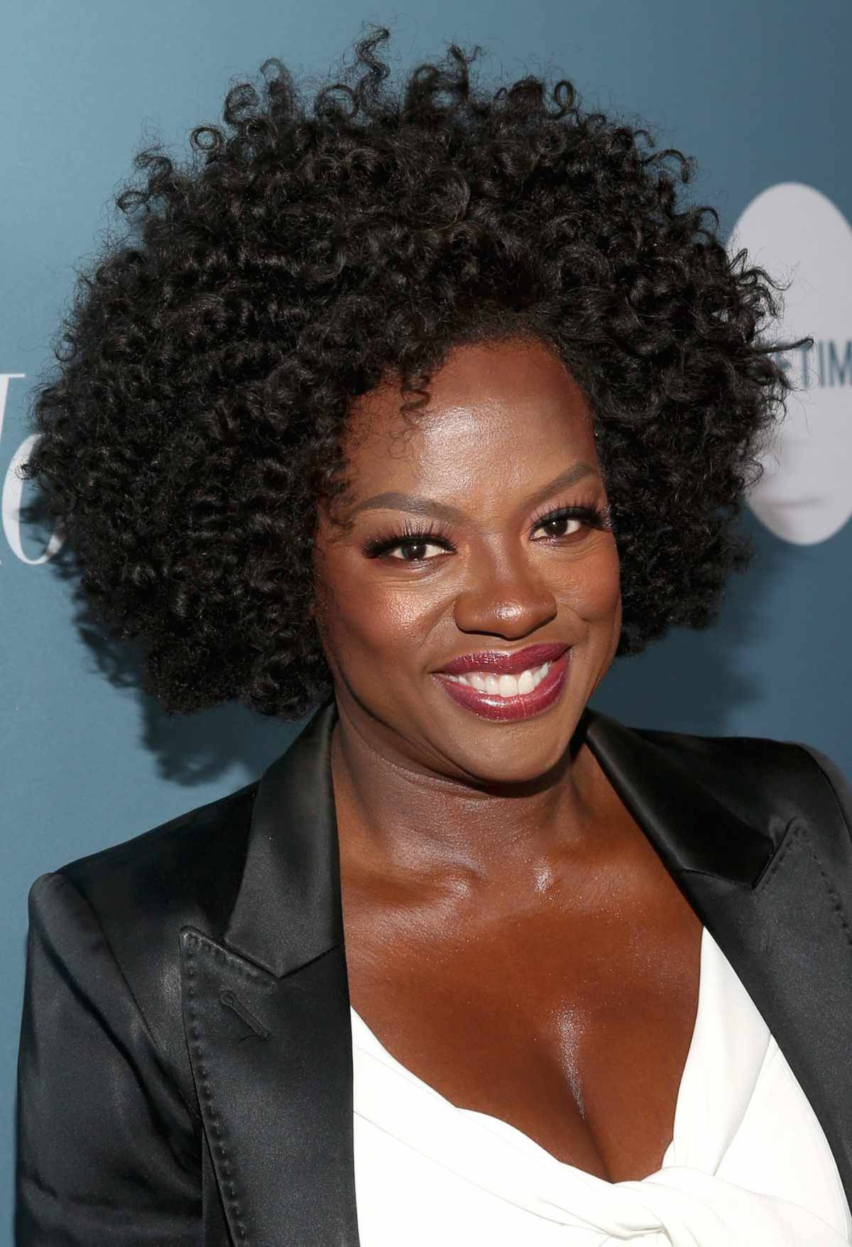 Viola Davis Women In Entertainment Hollywood Wallpaper