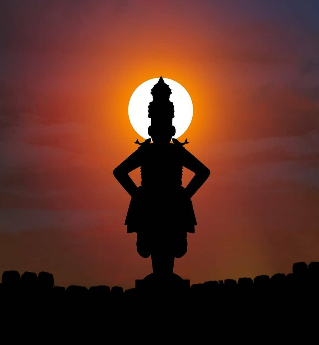 Vithu Mauli Silhouetted By Sun Wallpaper