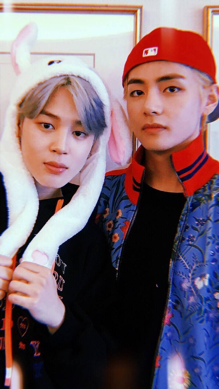 Vmin Bunny Hat Wallpaper