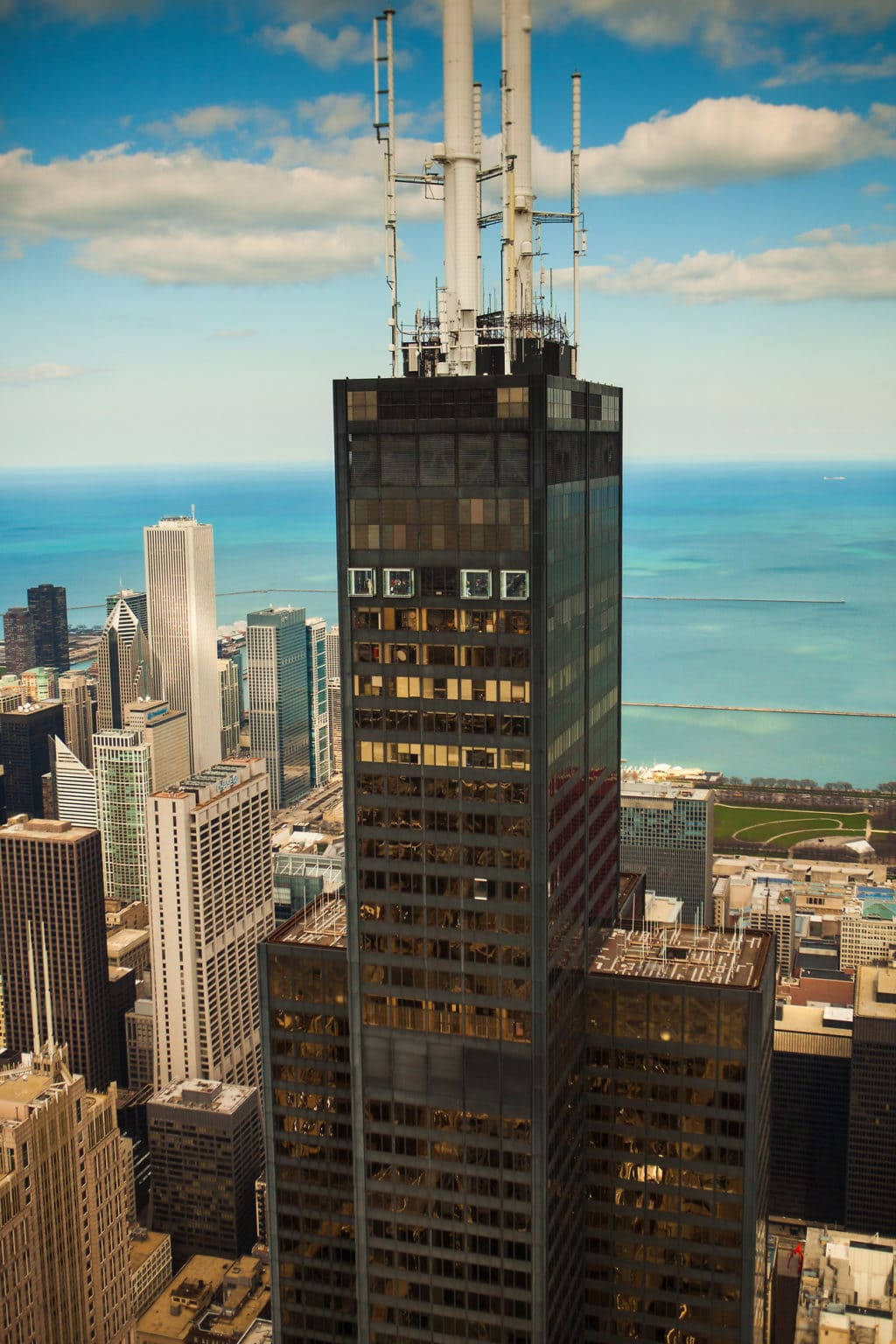 Willis Tower 108-story Skyscraper Attraction Wallpaper