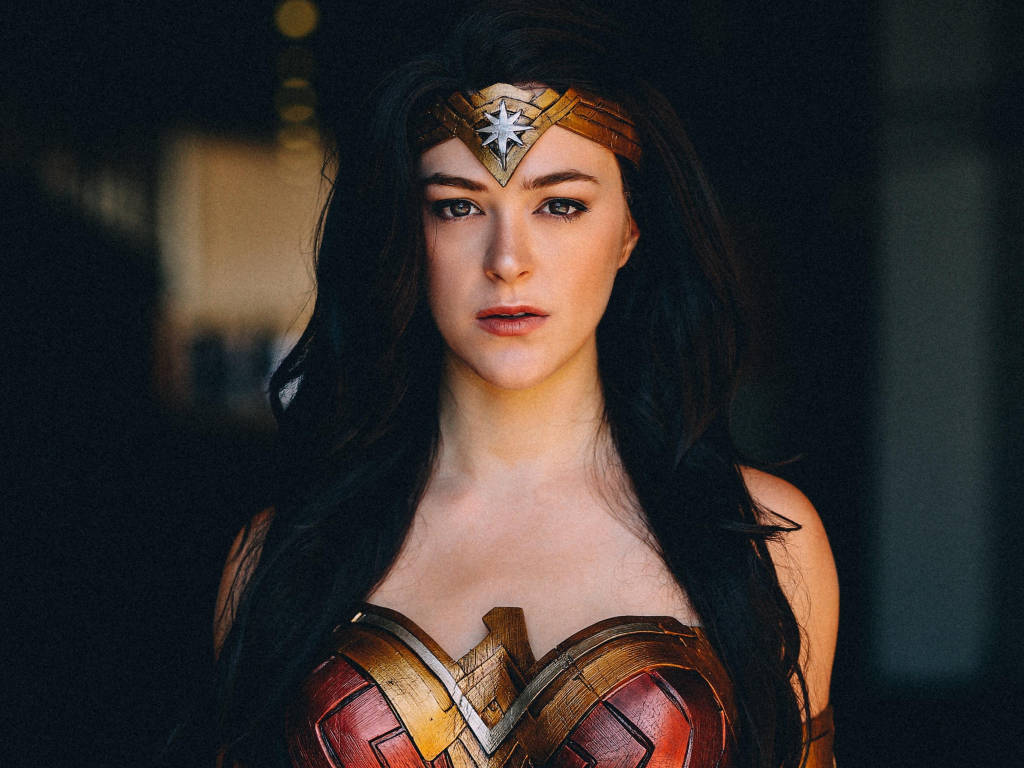 Woman Beautiful Wonder Woman Cosplay Wallpaper