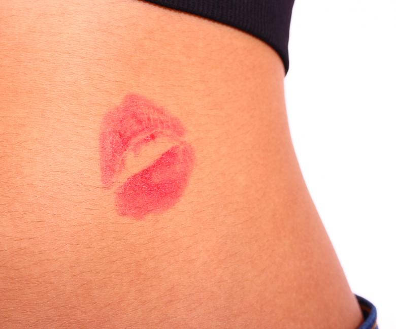 Woman Belly Kiss Mark Wallpaper