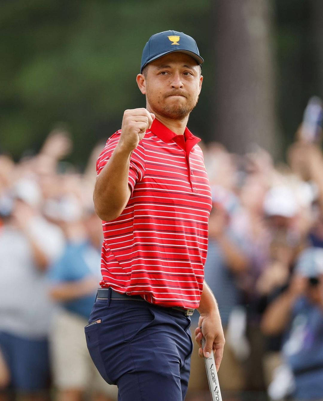 Xander Schauffele Pumping His Fist Wallpaper