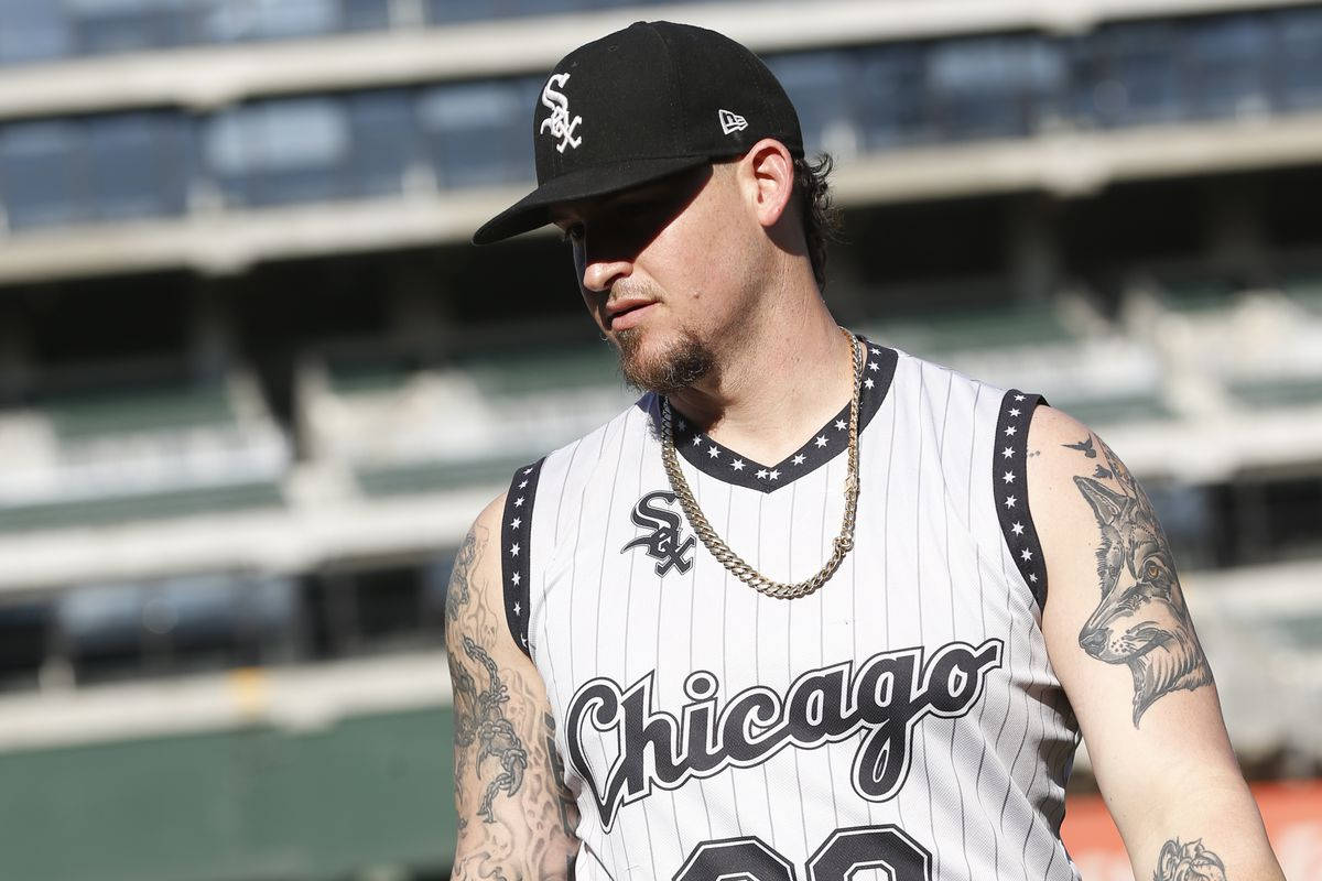 Yasmani Grandal Wearing Chicago Tank Top Wallpaper