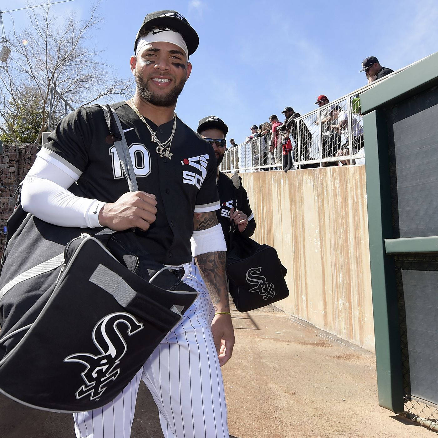 Yoan Moncada Carrying His Bag Wallpaper