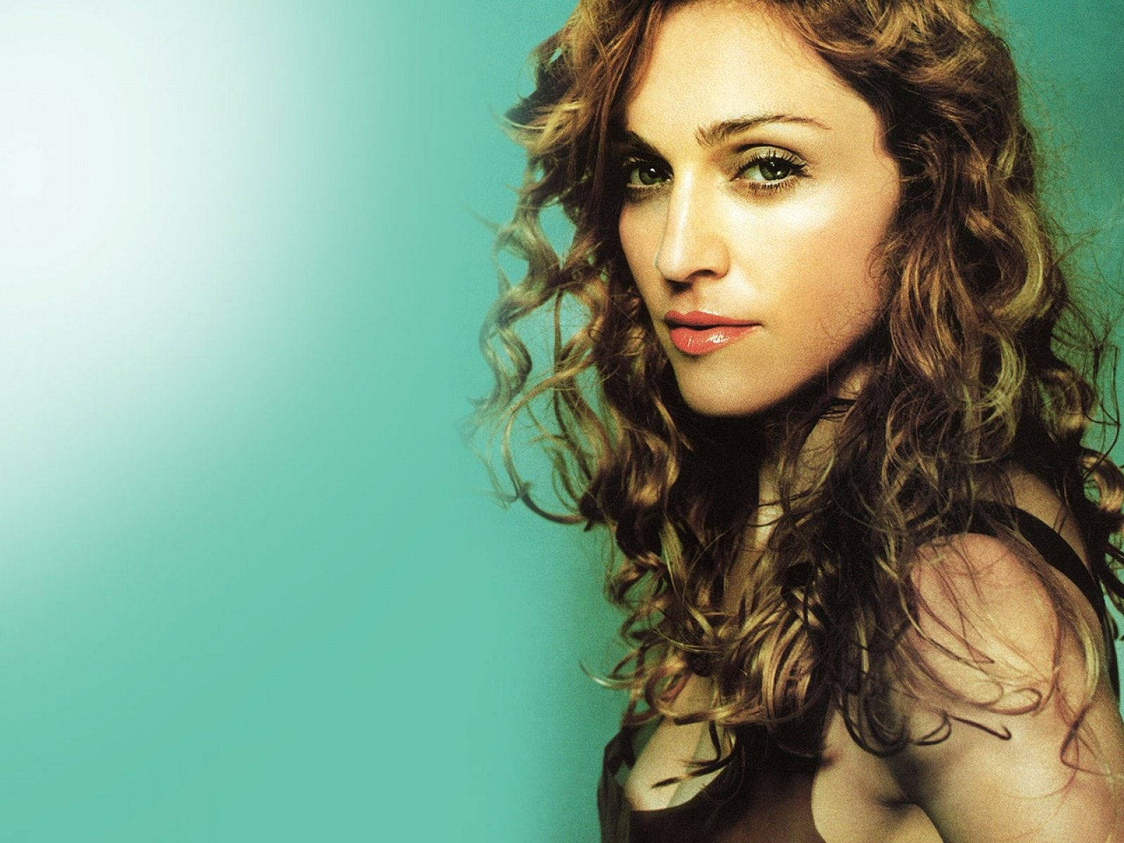 Young And Fresh Madonna Wallpaper