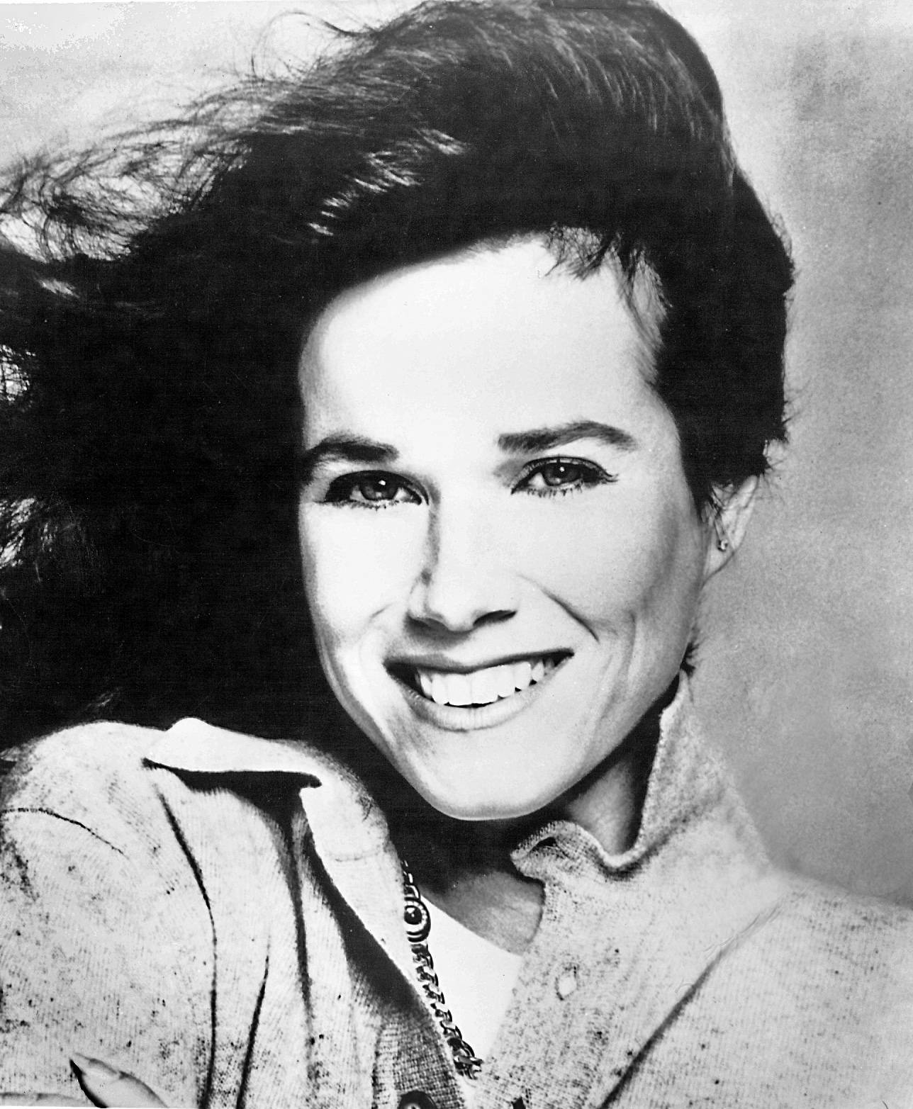 Young Barbara Hershey In 1981 Wallpaper