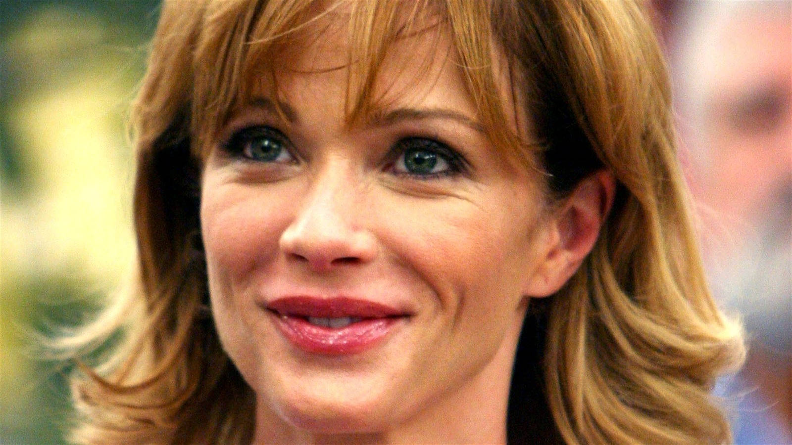 Young Lauren Holly Actress Wallpaper