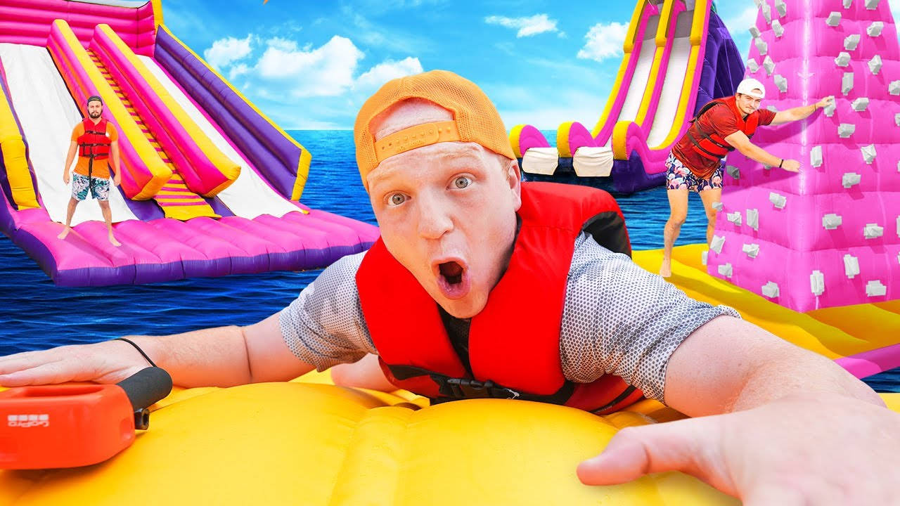 Youtuber Unspeakable At A Water Park Wallpaper