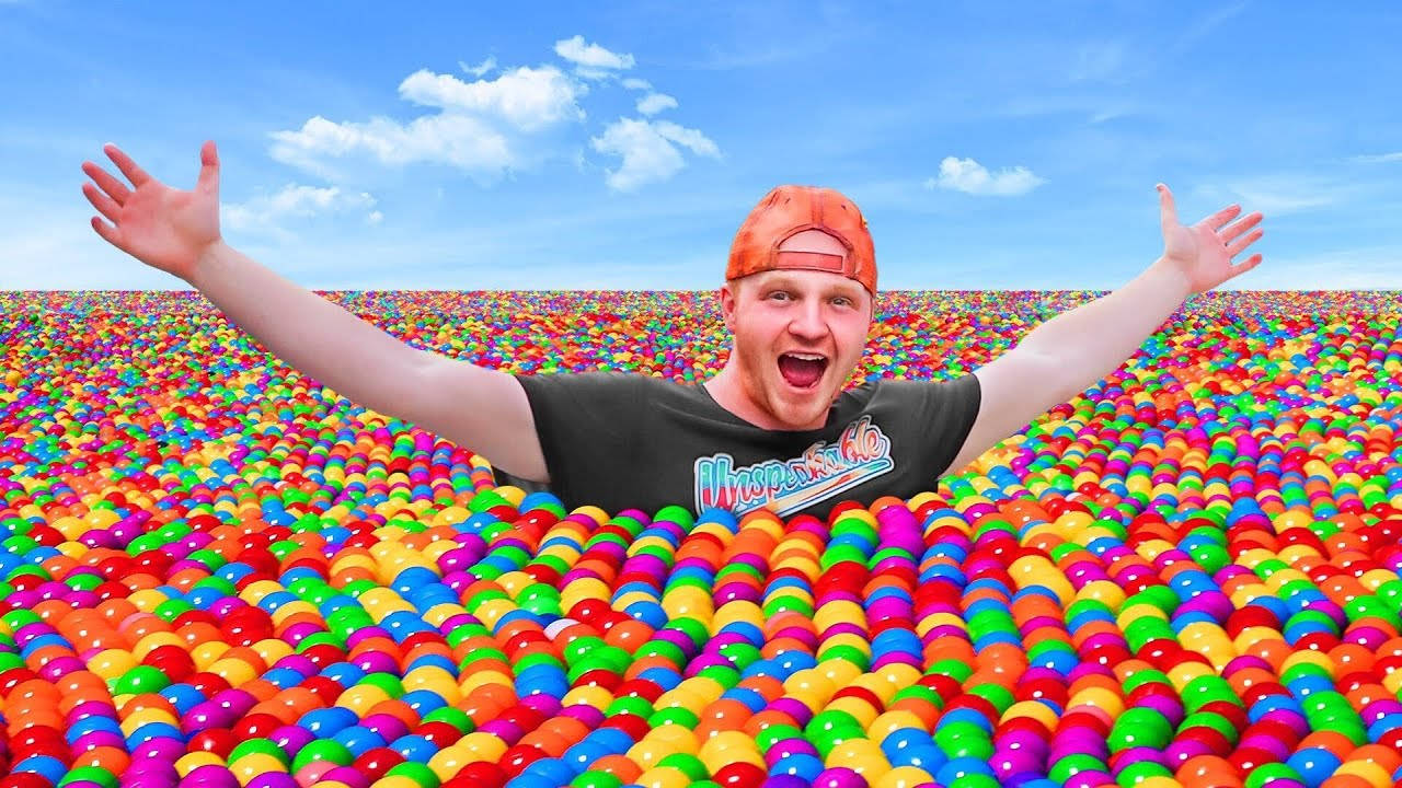 Youtuber Unspeakable In Ball Pit Wallpaper