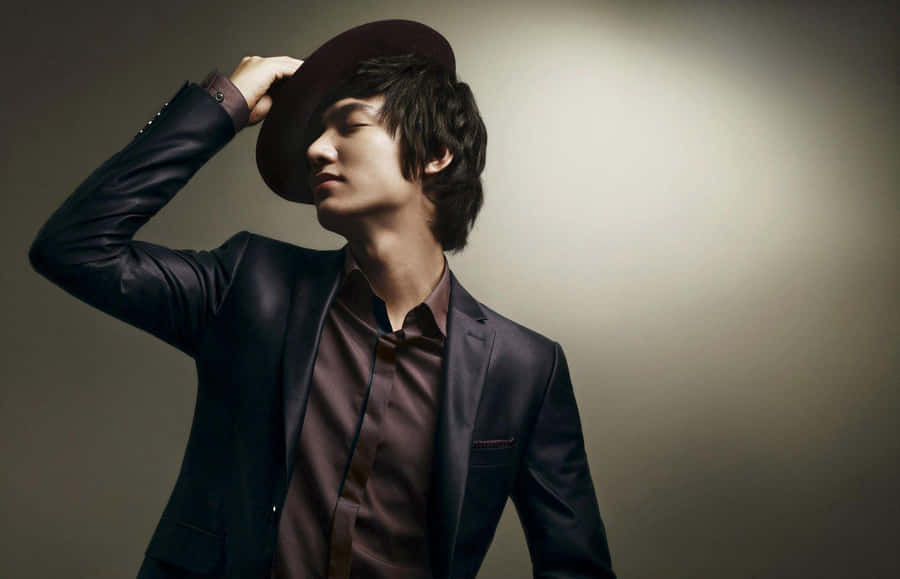 2013 Image Model Lee Min Ho Wallpaper