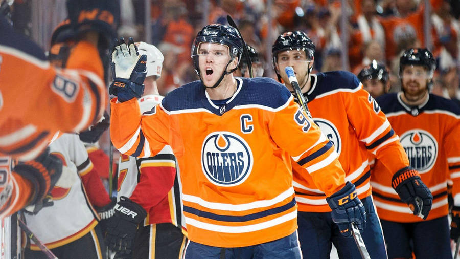 2019 National Hockey Player Connor Mcdavid Wallpaper