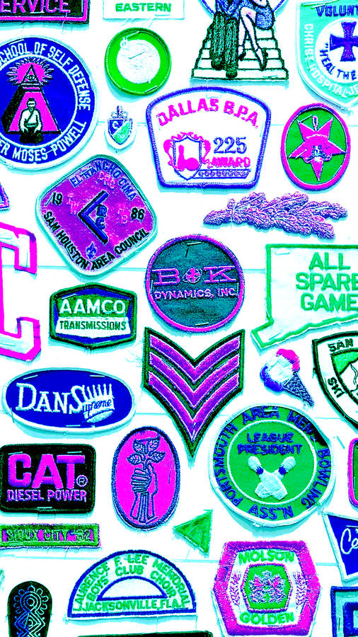 80s Retro Vintage Cloth Badges Wallpaper