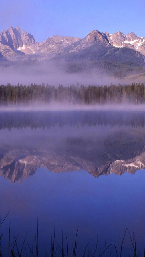 A Foggy Lake In Idaho Wallpaper